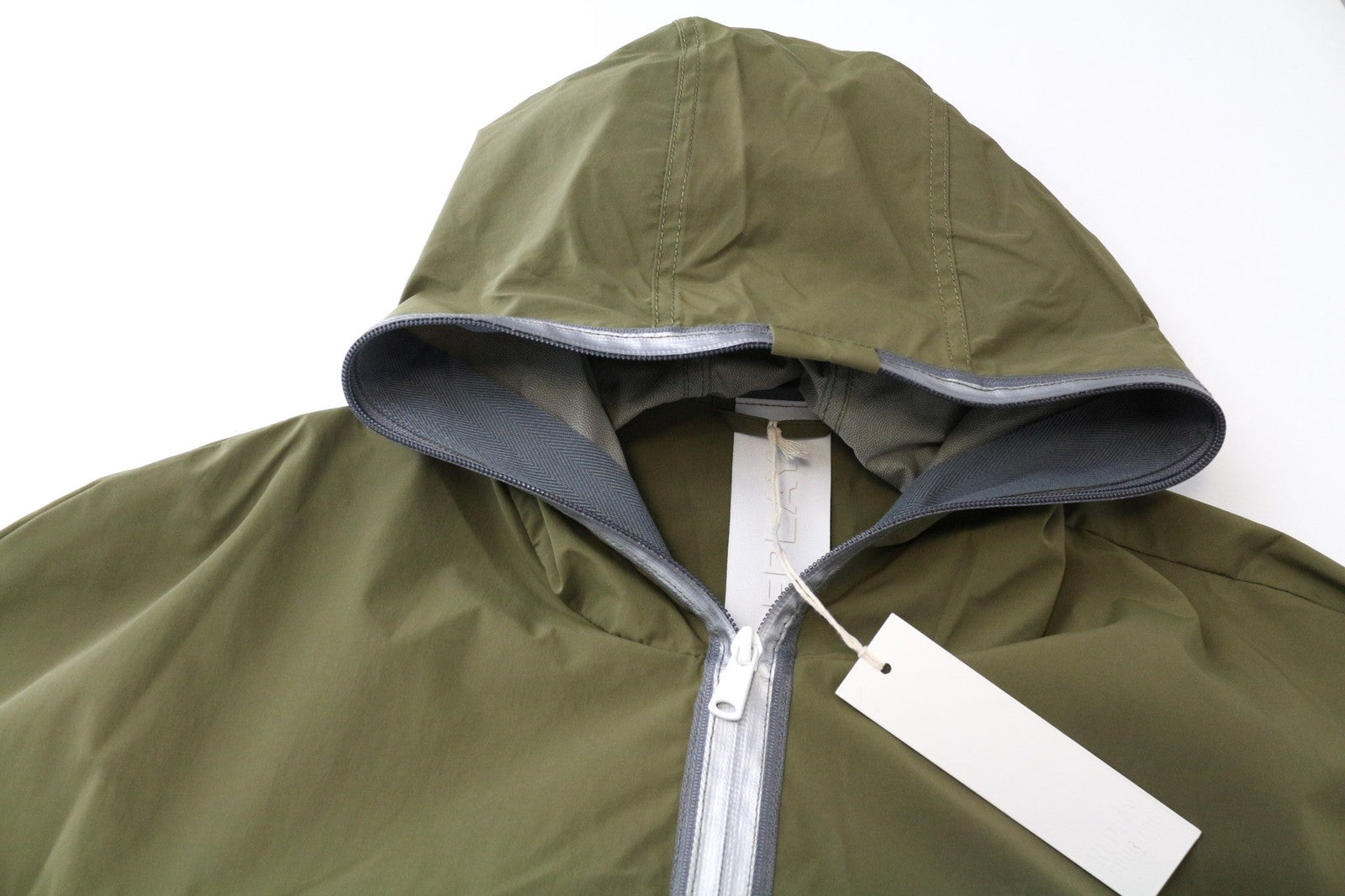 REPLAY vyriška striukė L žalia, su gobtuvu, medvilniniu užtrauktuku ir vėjui nepralaidi striukė su klijuotomis siūlėmis 