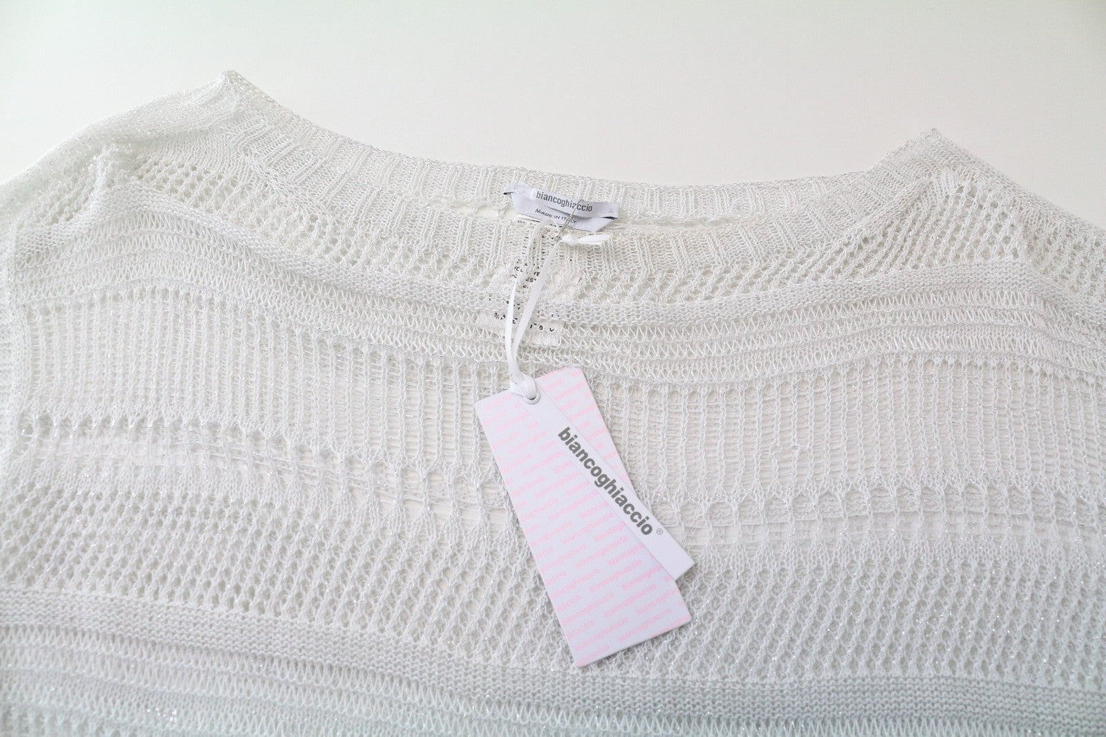 BIANCOGHIACCO moteriški marškinėliai L dydžio sidabriniai be rankovių, medvilnės mišinio permatomo megztinio audinio 