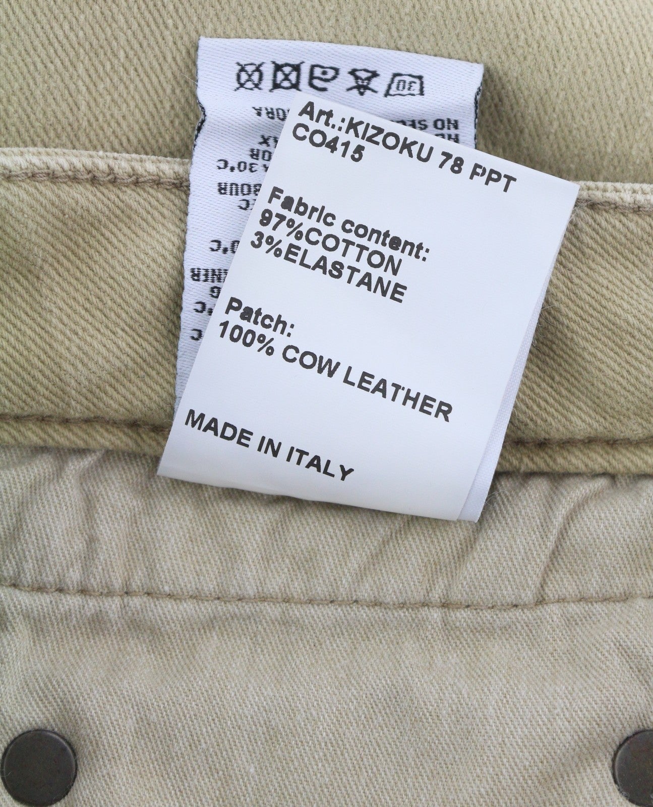 R13 berniukiški tiesūs moteriški džinsai, 27 chaki spalvos, tamprūs, išblukę, trumpinti iki kulkšnių, rekomenduojama kaina – 699 € 