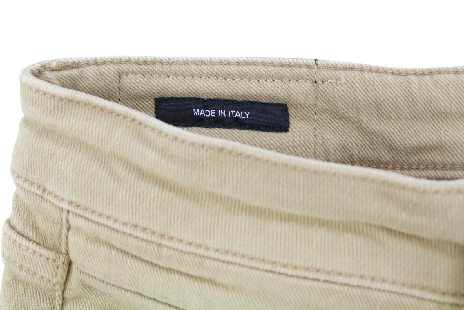 R13 berniukiški tiesūs moteriški džinsai, 26 chaki spalvos, tamprūs, išblukę, trumpinti iki kulkšnių, rekomenduojama kaina – 699 € 