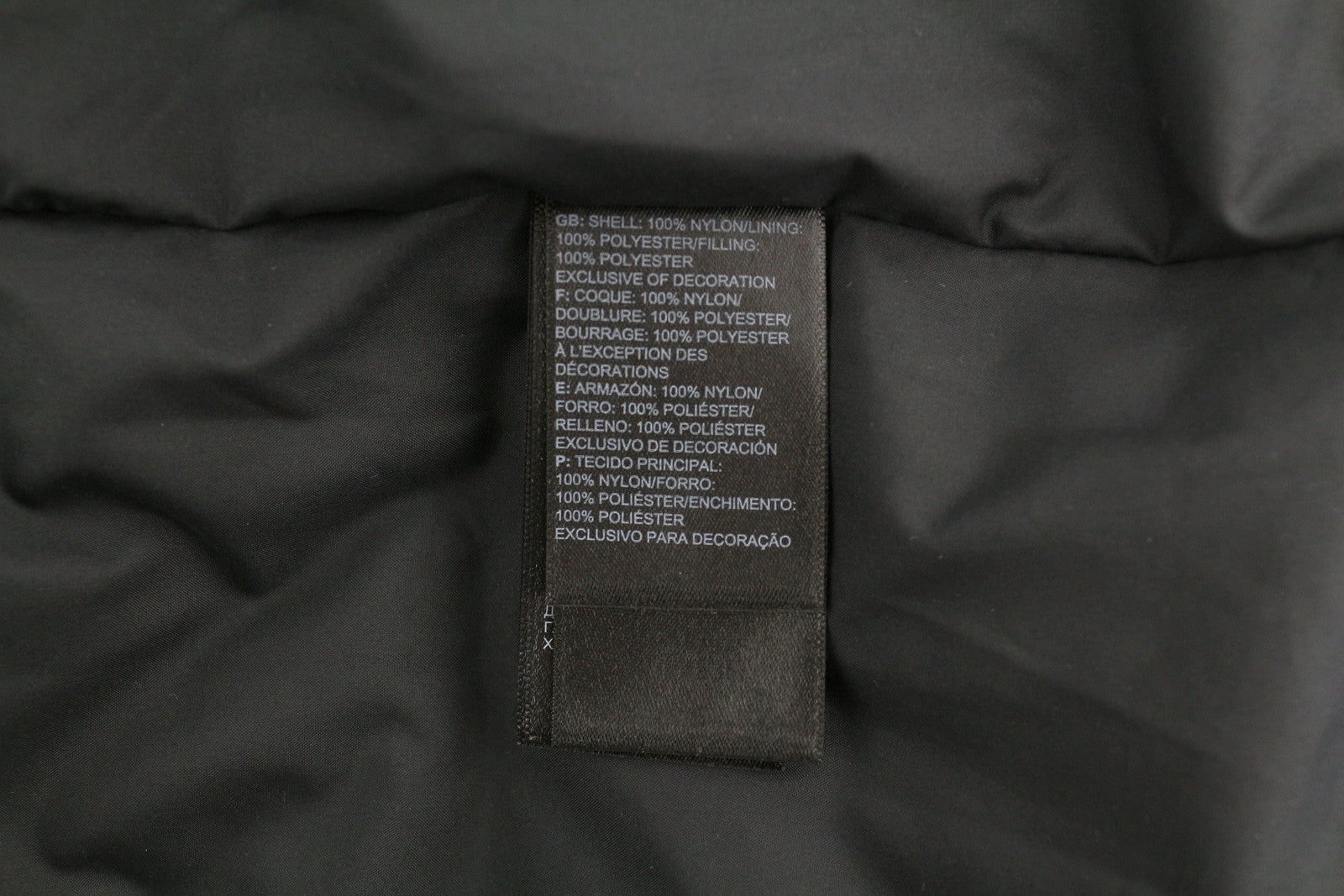 THE NORTH FACE Himalayan Insulated vyriška striukė XS, juoda, dygsniuota, su pilnu užtrauktuku 