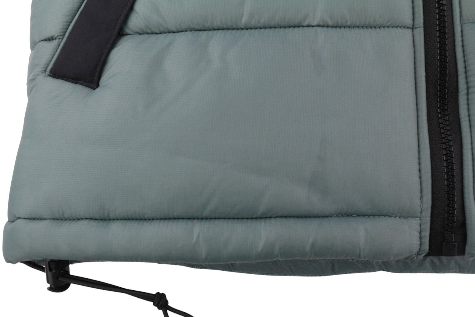 THE NORTH FACE Himalayan Insulated vyriška striukė XS, juoda, dygsniuota, su pilnu užtrauktuku 