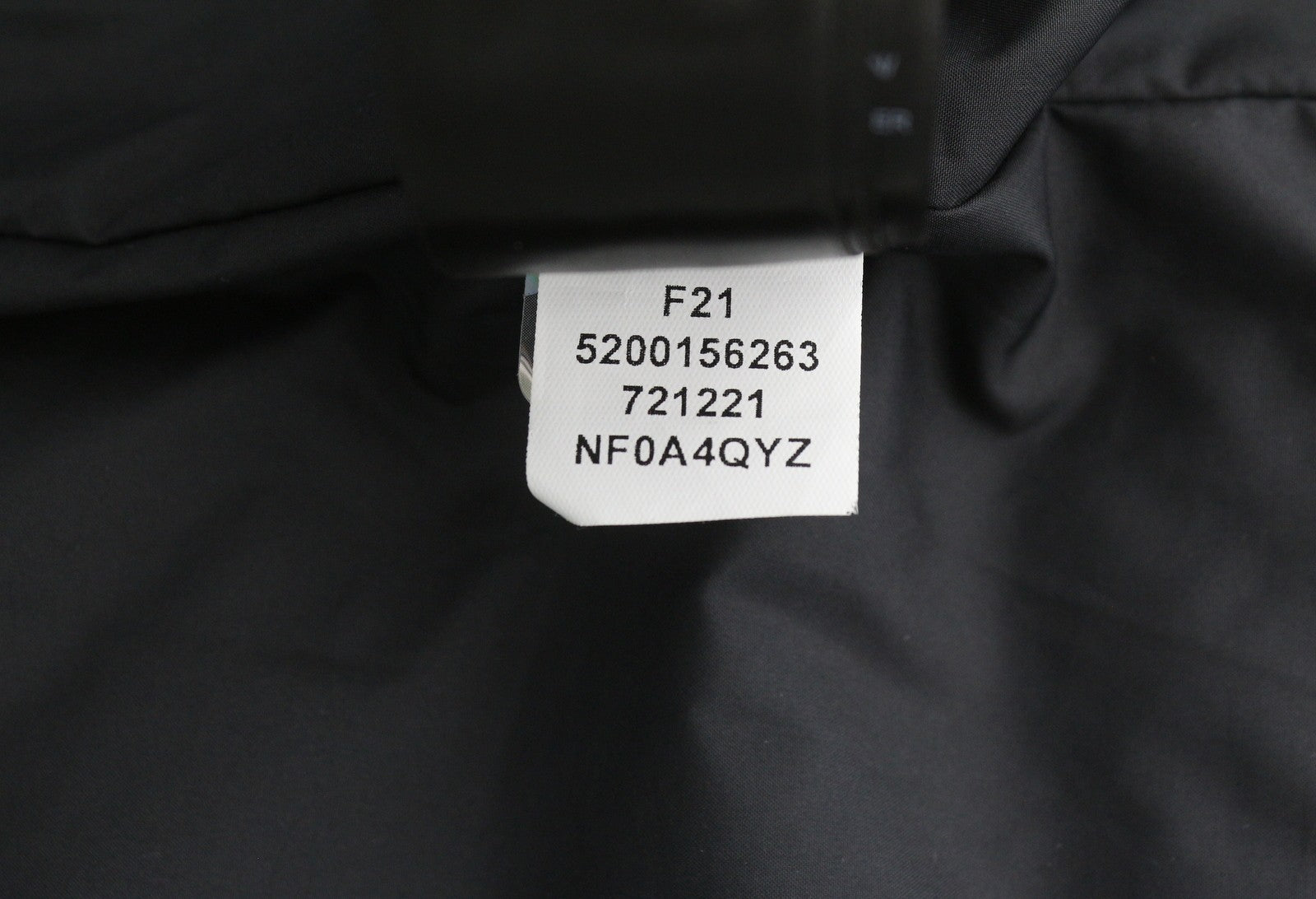 THE NORTH FACE Himalayan Insulated vyriška striukė XS, juoda, dygsniuota, su pilnu užtrauktuku 