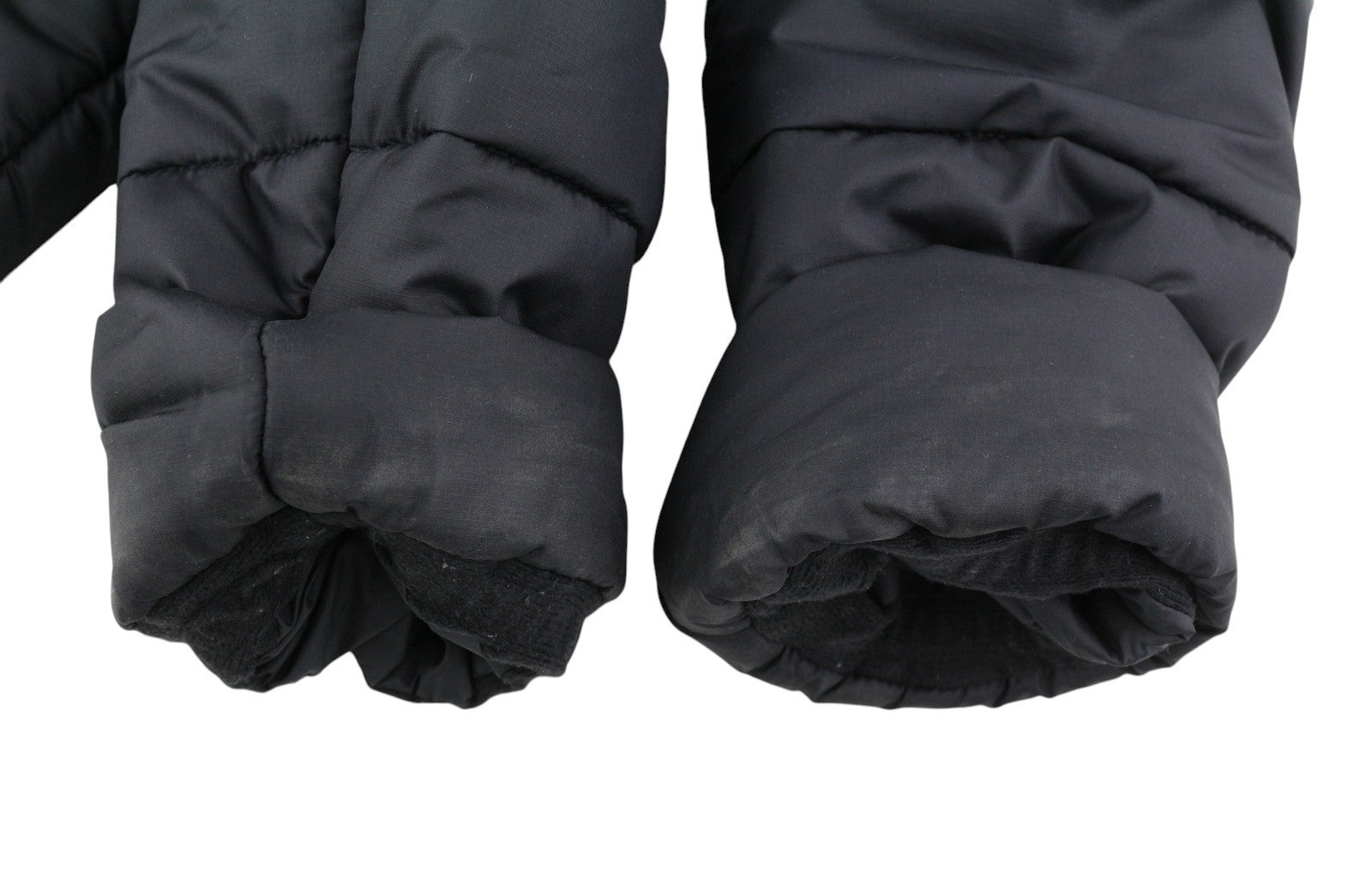 THE NORTH FACE Saikuru moteriška striukė S, juoda, izoliuota, dygsniuota, aukšta apykakle, pūkuota S dydis 