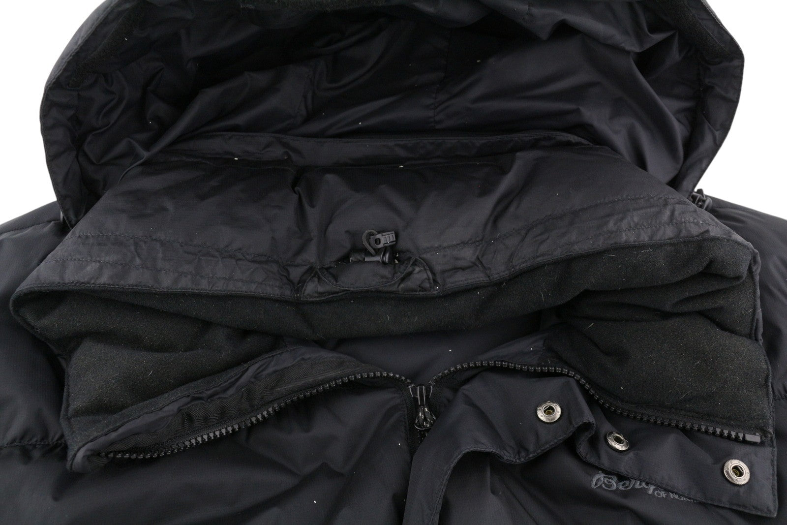 BERGANS OF NORWAY 5331 pūkinė parka vyriška striukė XL, juoda, su gobtuvu, dygsniuota, kompresinė 