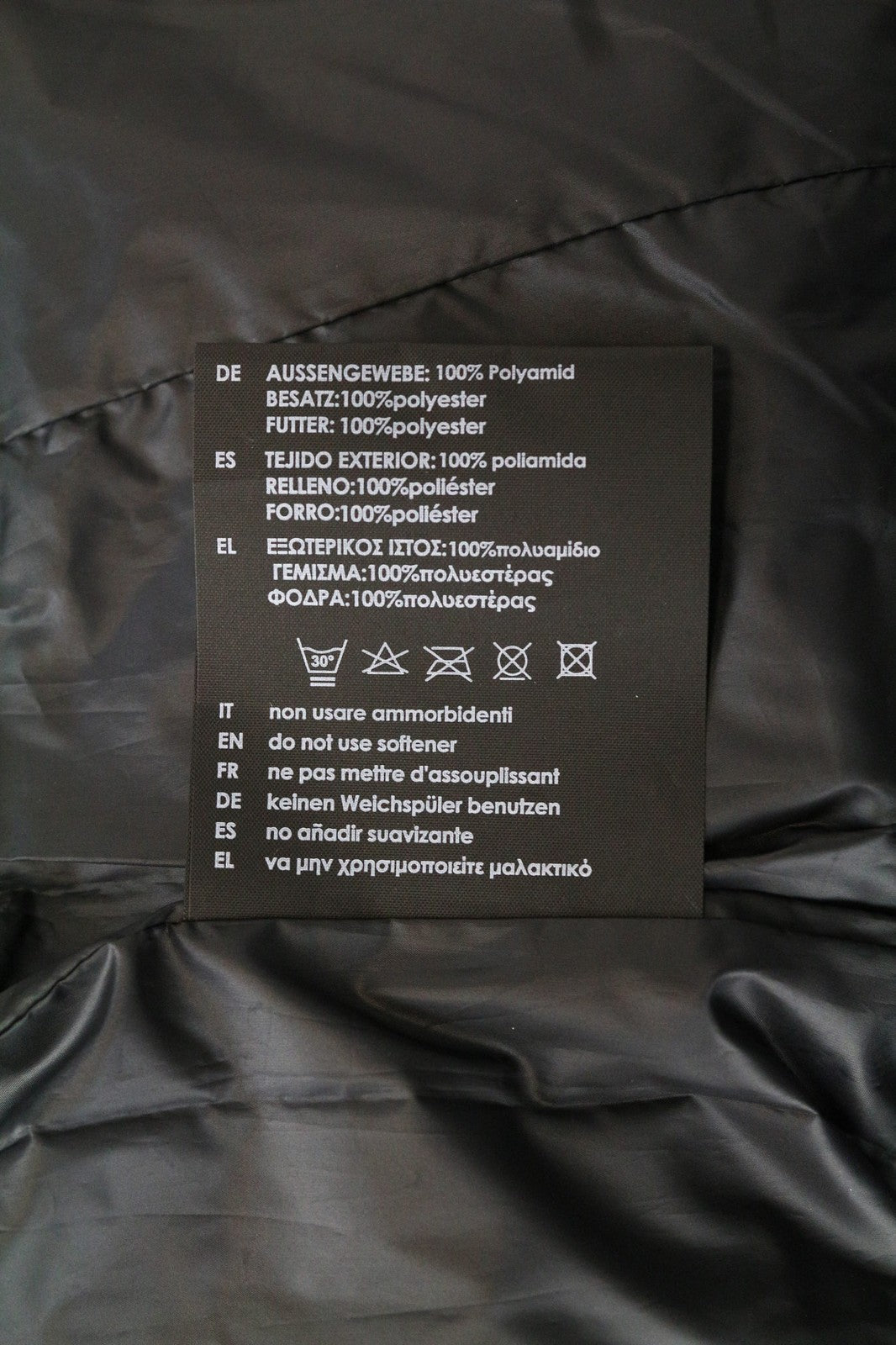 TUCANO URBANO Furbet moteriška striukė XS, raudona, terminė, su pamušalu, dirbtiniu kailiu ir gobtuvu 