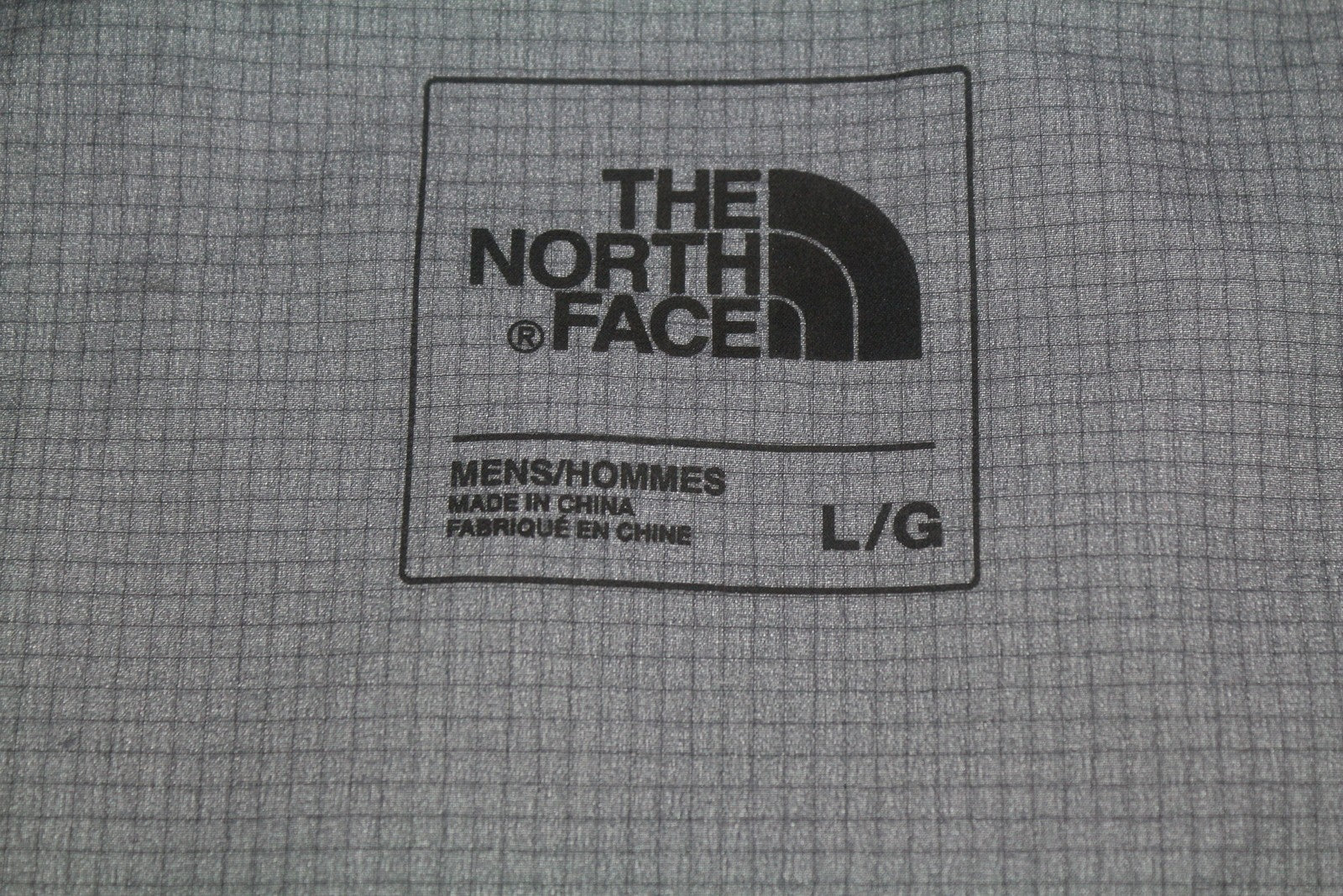 THE NORTH FACE vyriška striukė L, juoda, vandeniui atspari, vėjui atspari Gore-Tex Pro, rekomenduojama kaina – 449 € 