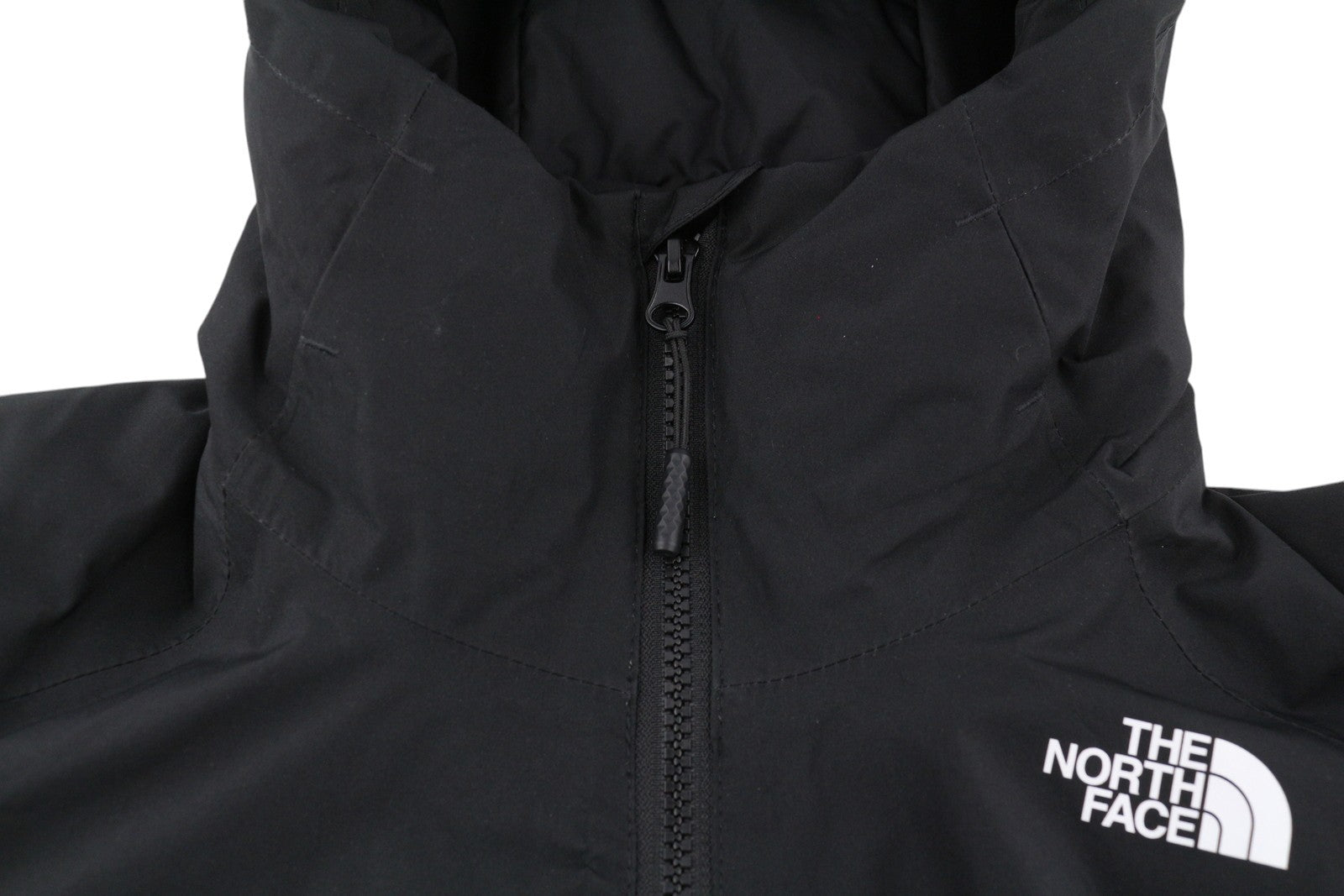 „The North Face Hikesteller“ izoliuota parka moterims, XS dydžio, juoda, su gobtuvu, sausos ventiliacijos funkcija. 