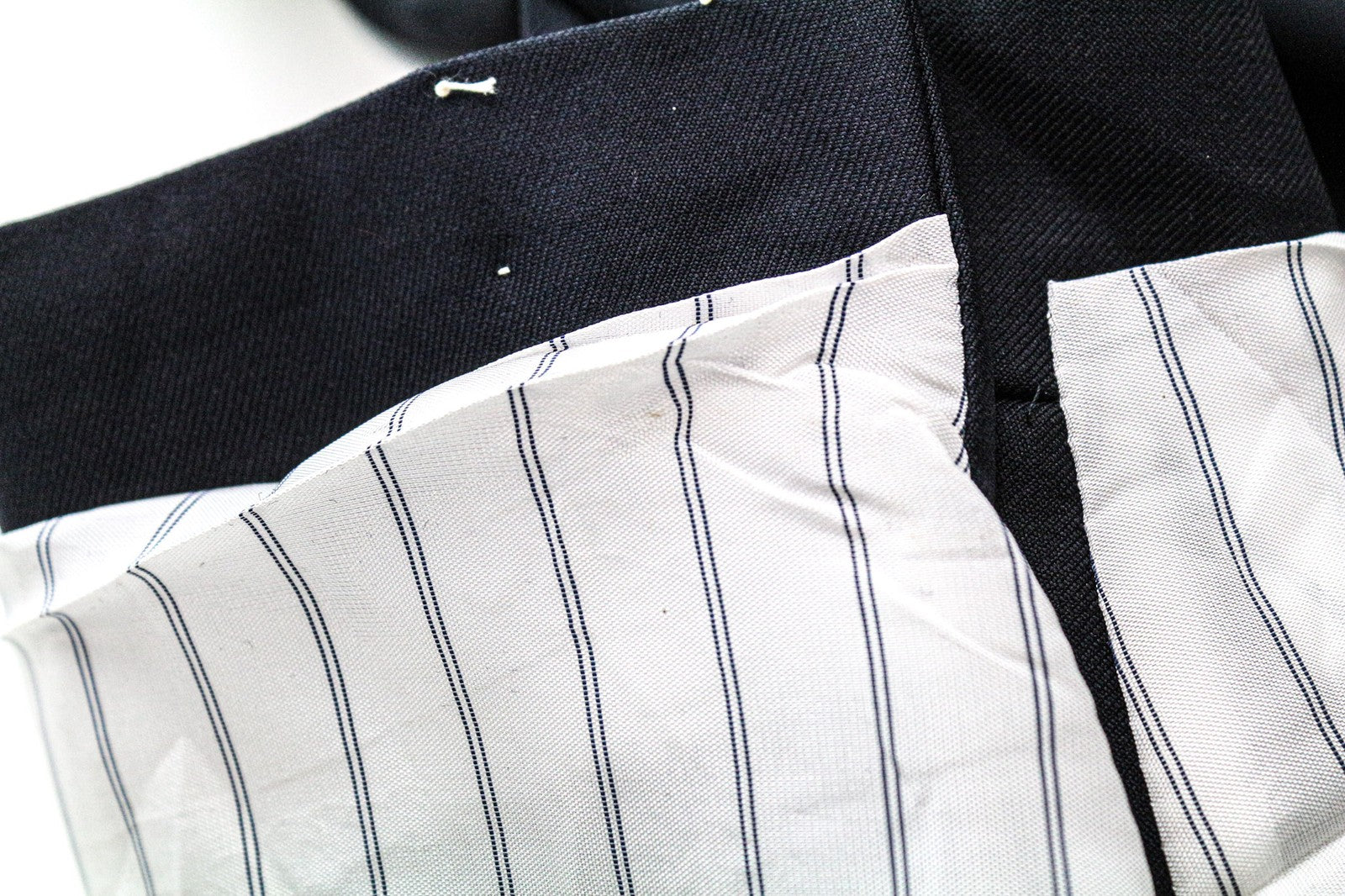 SUITSUPPLY Lazio Blueline Men's Suit UK52R Pure Wool Blue Pleated 2-Piece