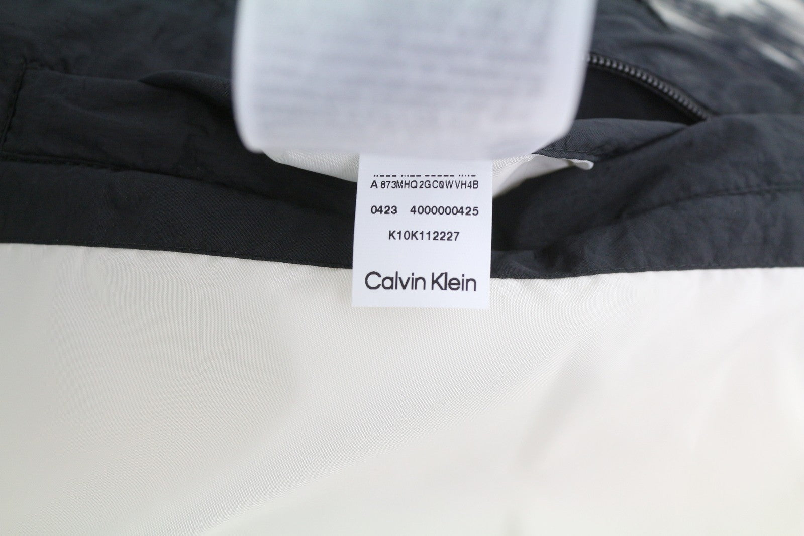 CALVIN KLEIN gofruotas nailoninis spalvotas dygsniuotas vyriškas švarkas, 2XL, raštuotas, RRP 325 € 