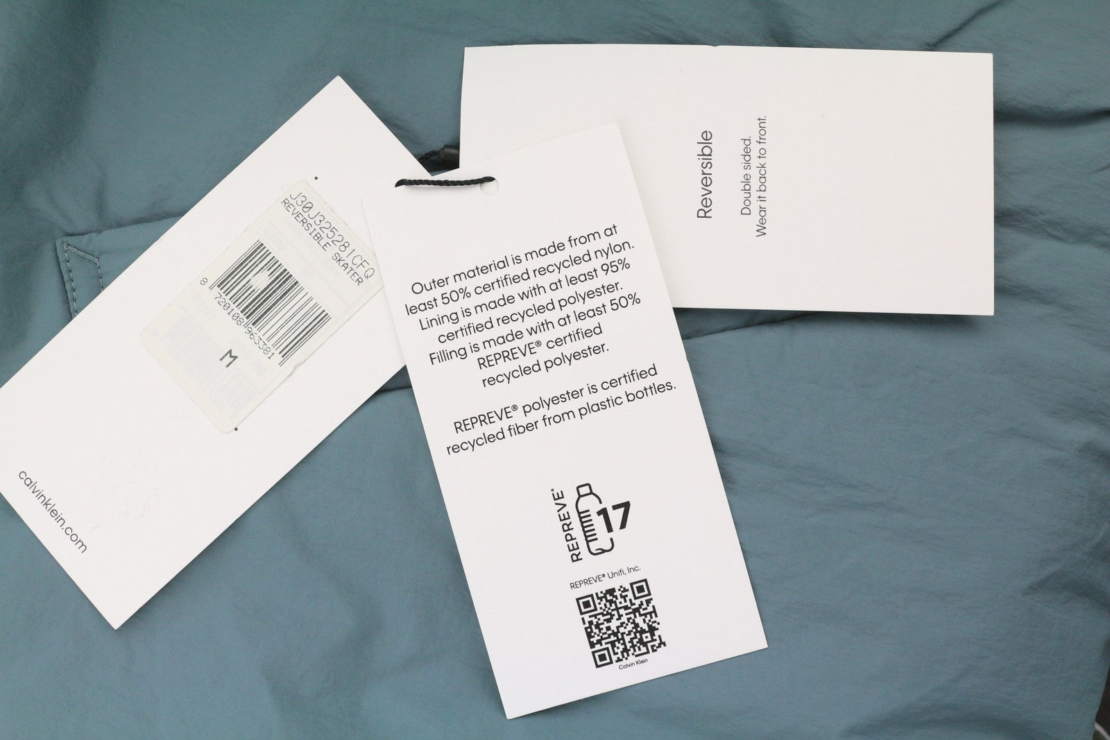 CALVIN KLEIN dvipusė sportinė striukė vyrams M, unisex, didelio dydžio, laisvo kirpimo, rekomenduojama kaina – 279 € 