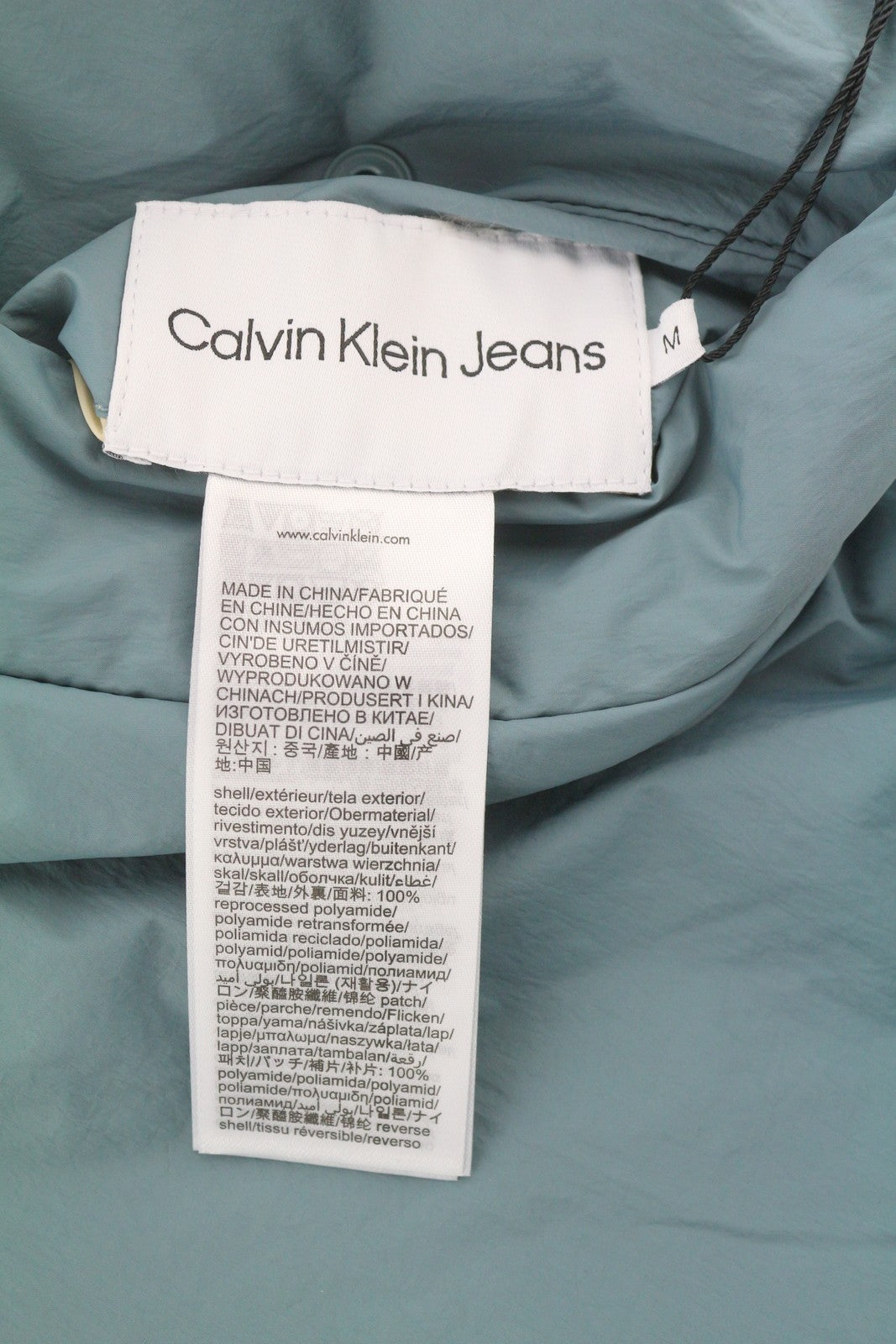 CALVIN KLEIN dvipusė sportinė striukė vyrams M, unisex, didelio dydžio, laisvo kirpimo, rekomenduojama kaina – 279 € 