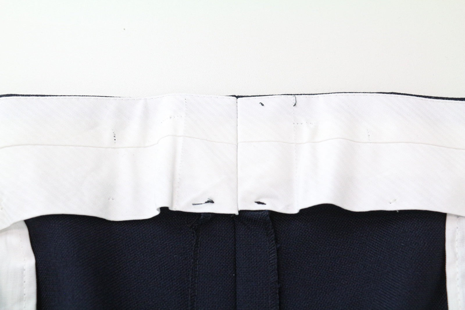 SUITSUPPLY Vigo Men's Trousers UK40R Navy Wool Side Adjusters Pleated Front