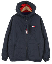 TOMMY HILFIGER dvipusė dygsniuota vyriška striukė M mėlyna dygsniuota gobtuvu su logotipu RRP 239 € 