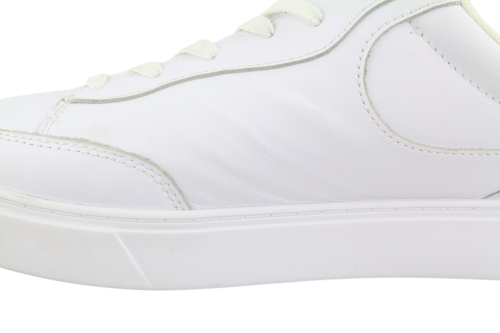 TOMMY HILFIGER Essential Court vyriški sportbačiai, EU42, balti, odiniai, žemakulniai, rekomenduojama kaina – 119 € 