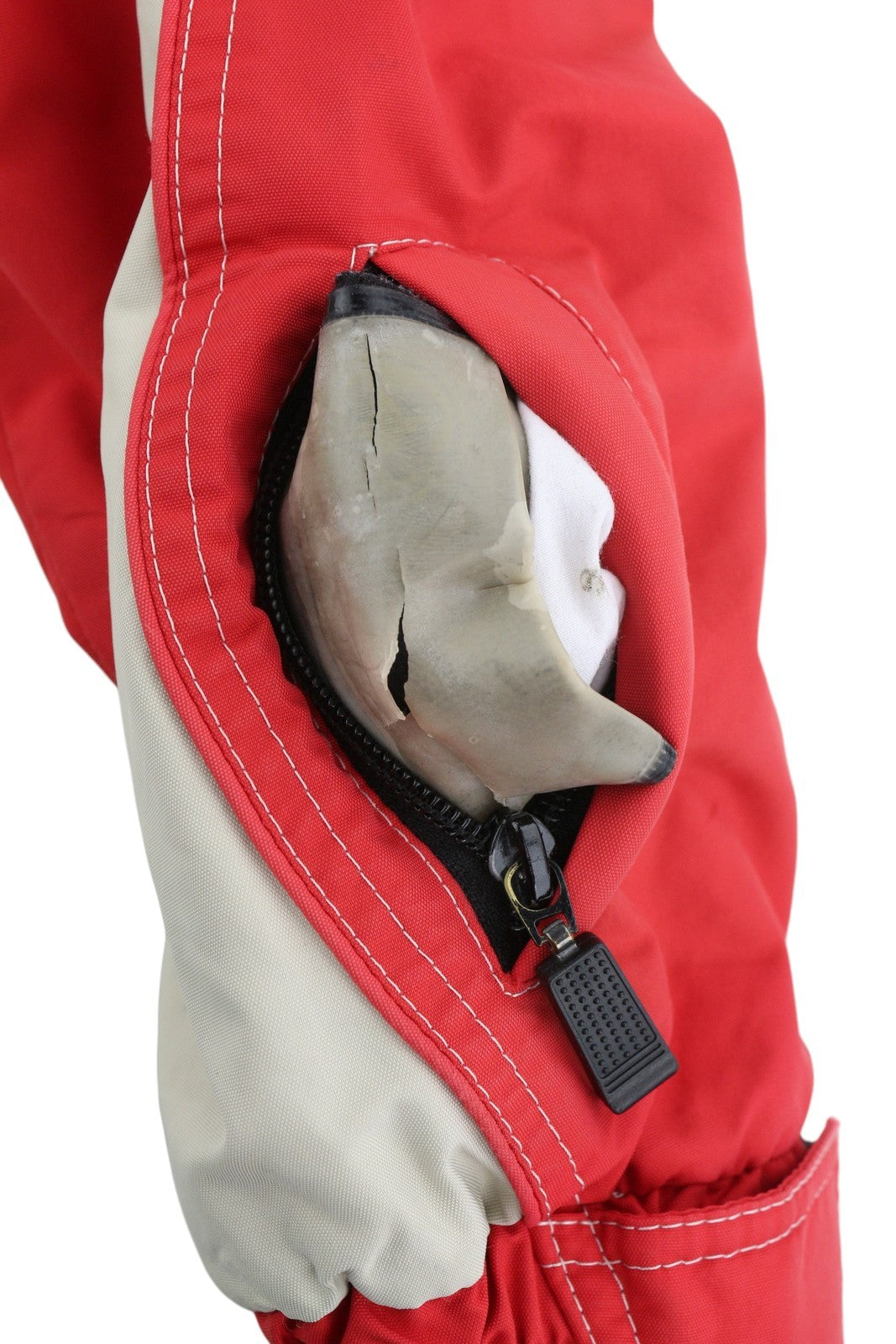 COLMAR moteriška striukė 44 raudona vintažinė paslėptas gobtuvas su pilnomis užtrauktukinėmis kišenėmis lengva 