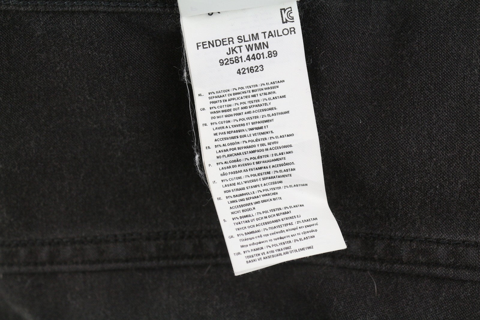 G-STAR Fender Slim Tailor Jkt moteriška striukė, XS, juoda, džinsinio audinio, tampri, su sagomis užsegama. 