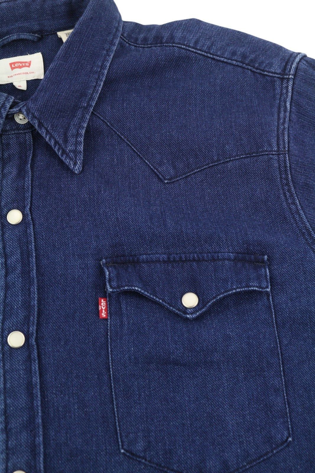 LEVI'S vyriški marškinėliai XL dydžio mėlyni džinsiniai vesterno stiliaus marškinėliai su sagomis, išskleidžiama kaklo dalimis, kišenės uždėtos. 