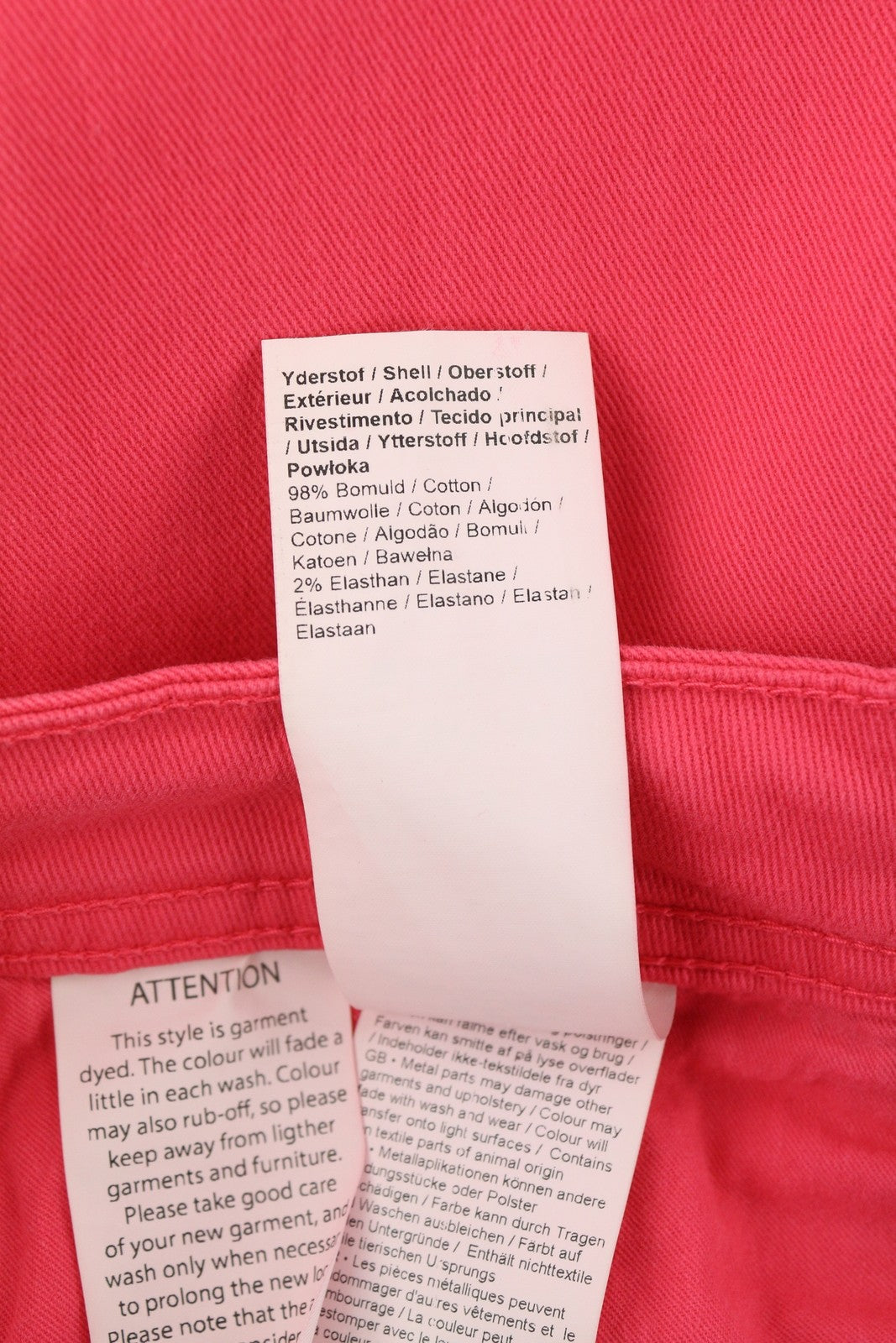 MOS MOSH 151610 Jessica pavasarinės moteriškos kelnės W30 ryškiai rožinės su platėjančiu kirpimu ir užtrauktuku. 