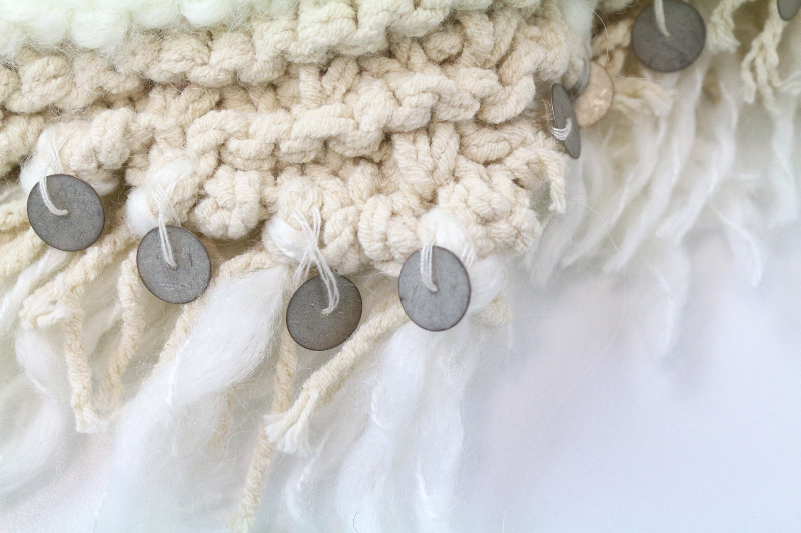 SCOTCH &amp; SODA Ams Couture moteriškas šalikas OS smėlio spalvos ekru megztas dryžuotas blizgučiai 