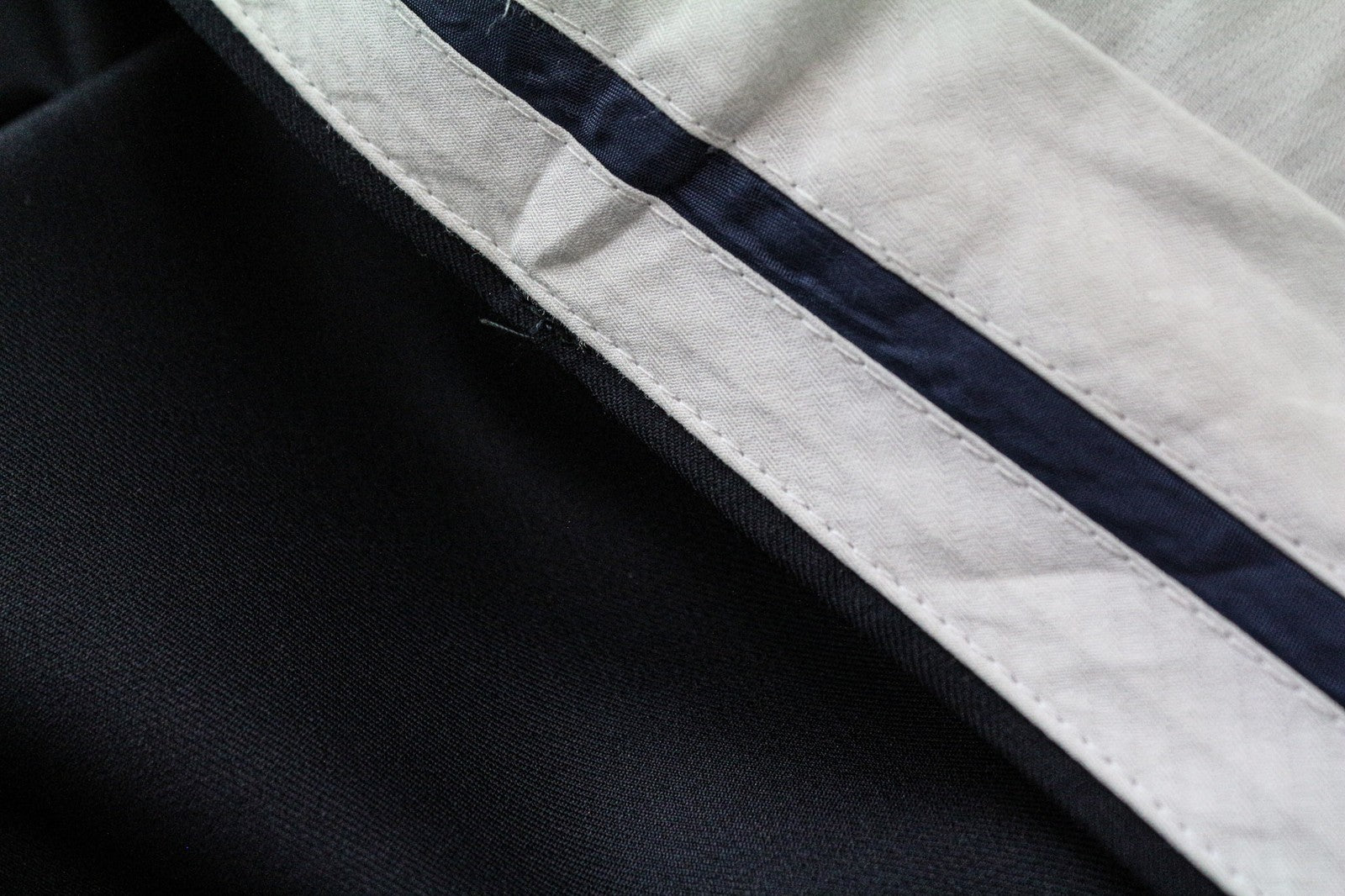 SUITSUPPLY Ferrara Men's Suit UK44S Navy Wool 2Pc Set with Vest & Trousers