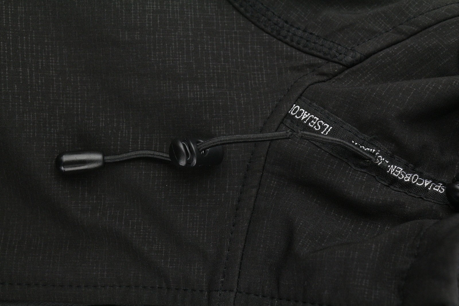 ILSE JACOBSEN Hornbaek lietpaltis moterims, striukė, 40, vandeniui atspari, klijuotomis siūlėmis 