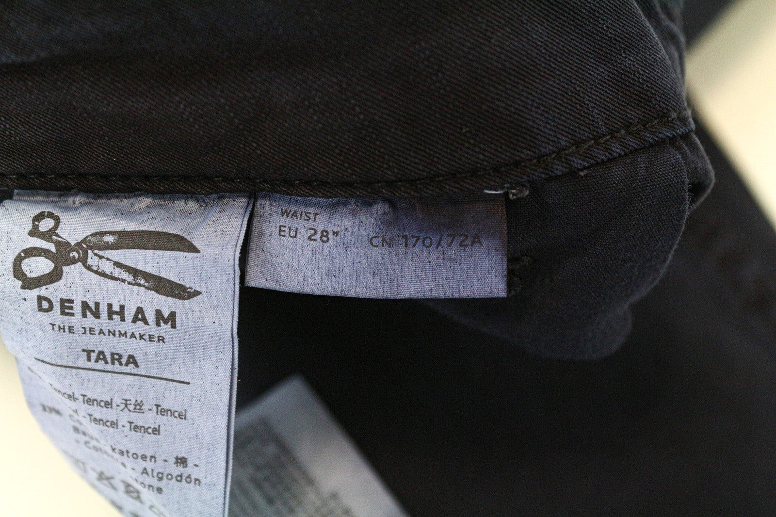 DENHAM Tara moteriškos kelnės W28/L30 tamsiai mėlynos medvilnės mišinio laisvo kirpimo laisvalaikio krovininės kelnės 