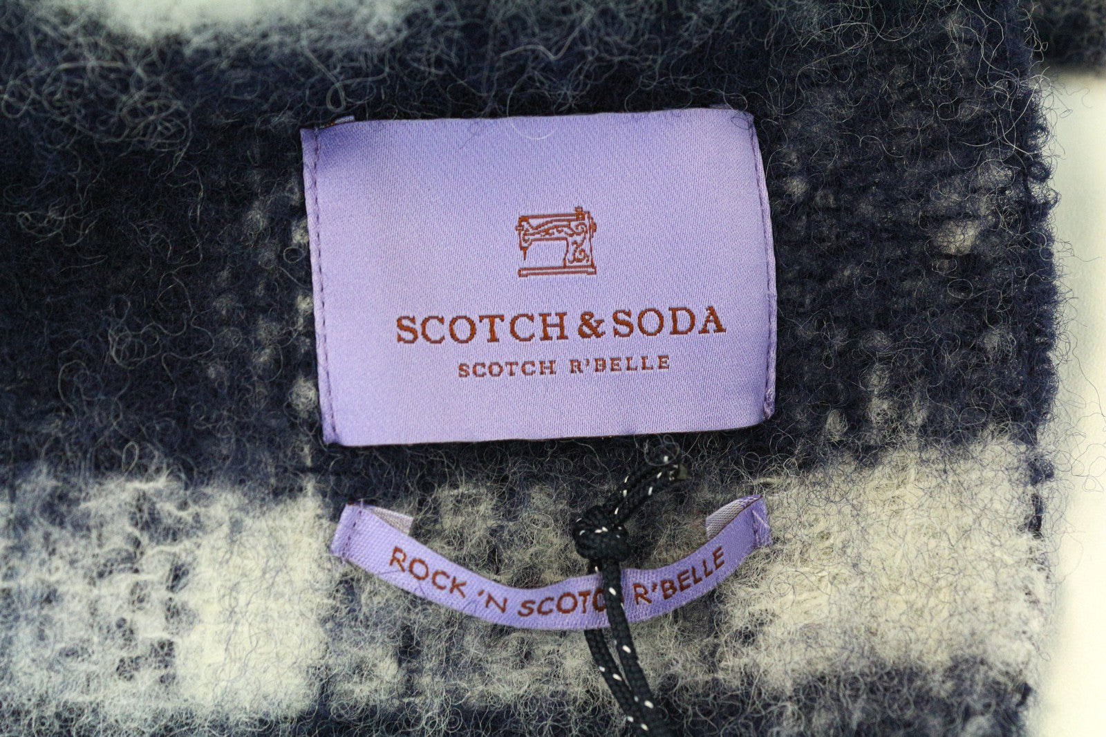 SCOTCH R'BELLE moteriškas šalikas OS mėlynas languotas raštas laisvalaikio pavasario rudens apranga 