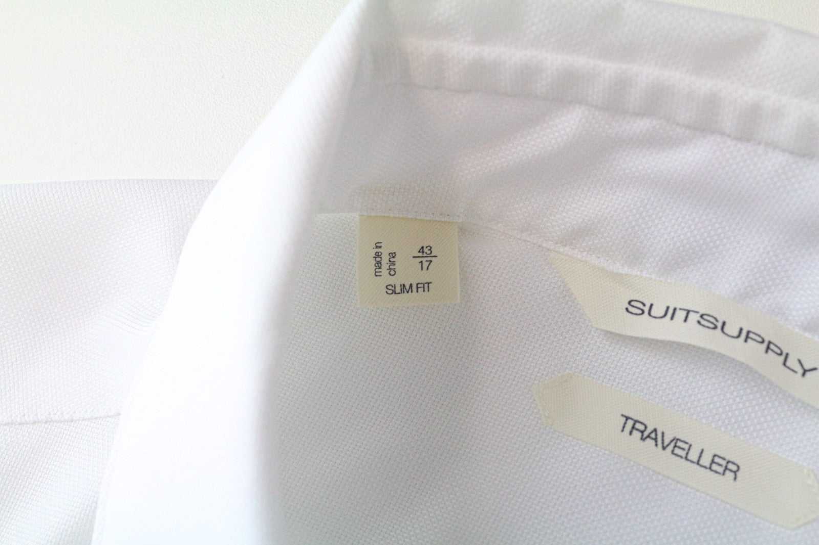 „SUITSUPPLY Traveller“ vyriški formalūs marškiniai, 43/17, ploni balti medvilniniai dryžuoti marškiniai 