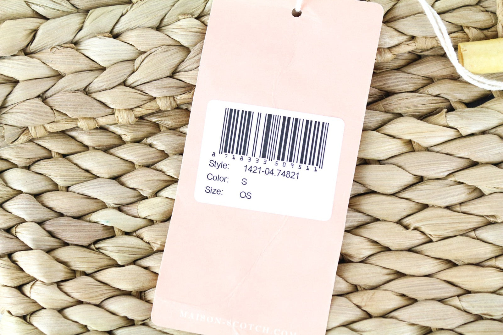 MAISON SCOTCH moteriškas krepšys OS šviesiai rudos spalvos šiaudinis pintas vasarinis delninukas su sagomis 