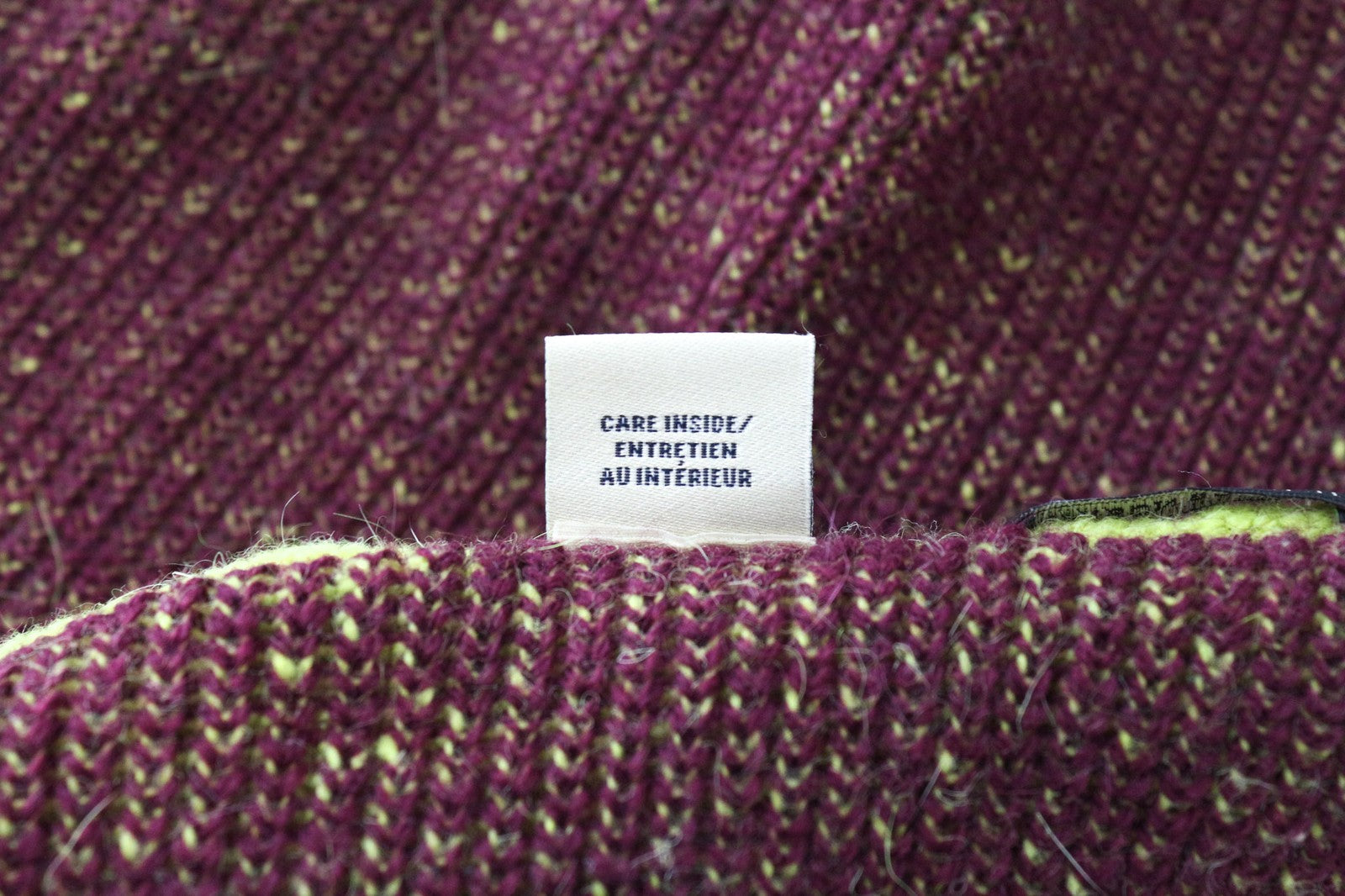 MAISON SCOTCH moteriškas šalikas OS violetinė žalia begalinė megzta 