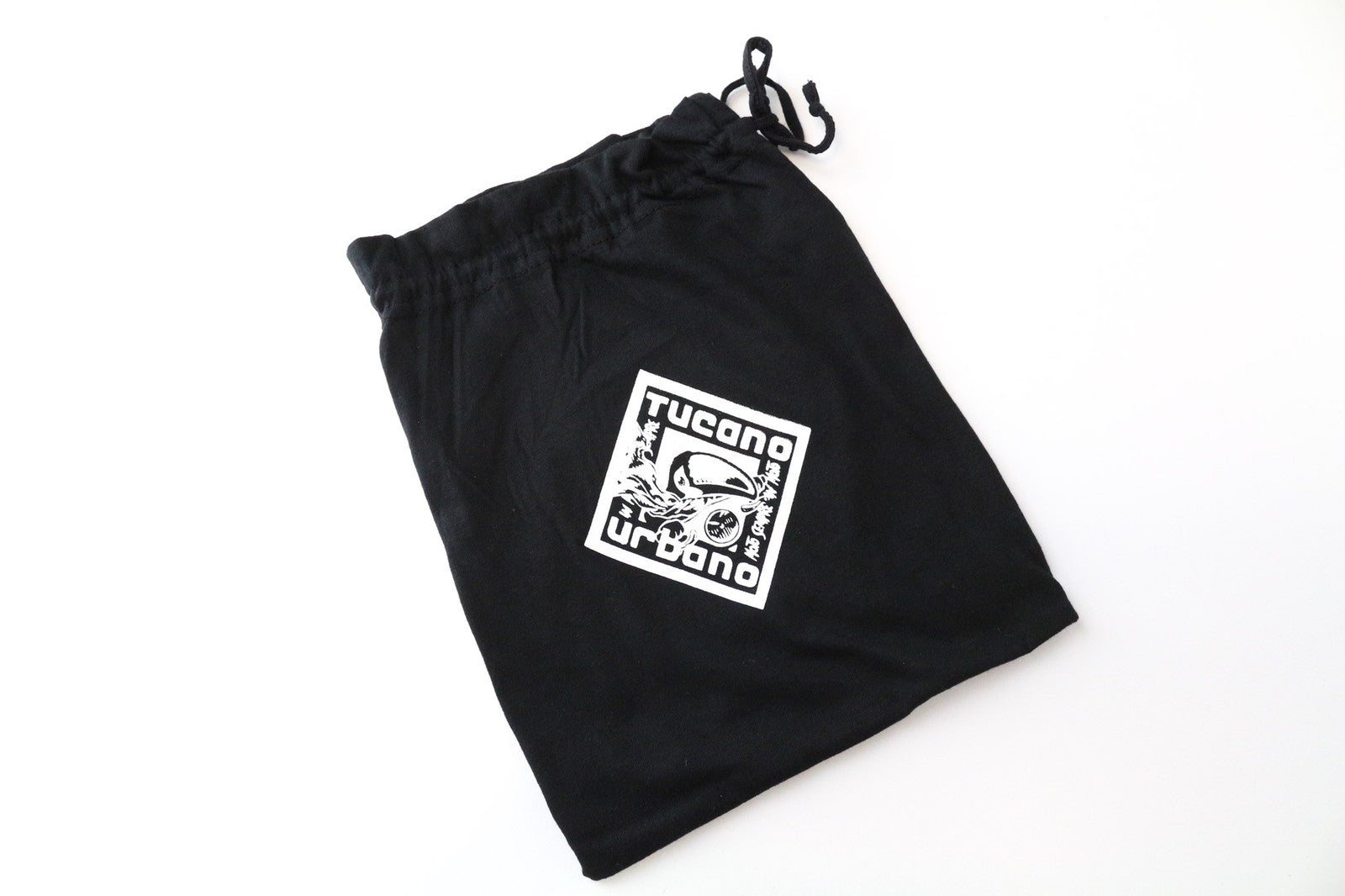 TUCANO URBANO T-TU moteriški marškinėliai XS, juodi, megztiniai su V formos iškirpte 