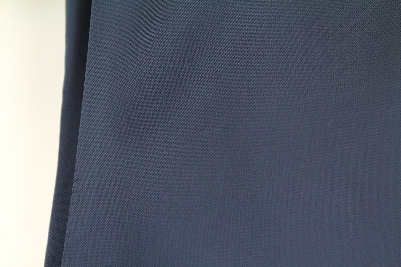 SUITSUPPLY Ferrara vyriška liemenė UK44S mėlyna oficiali vilnonė vienaeilė 