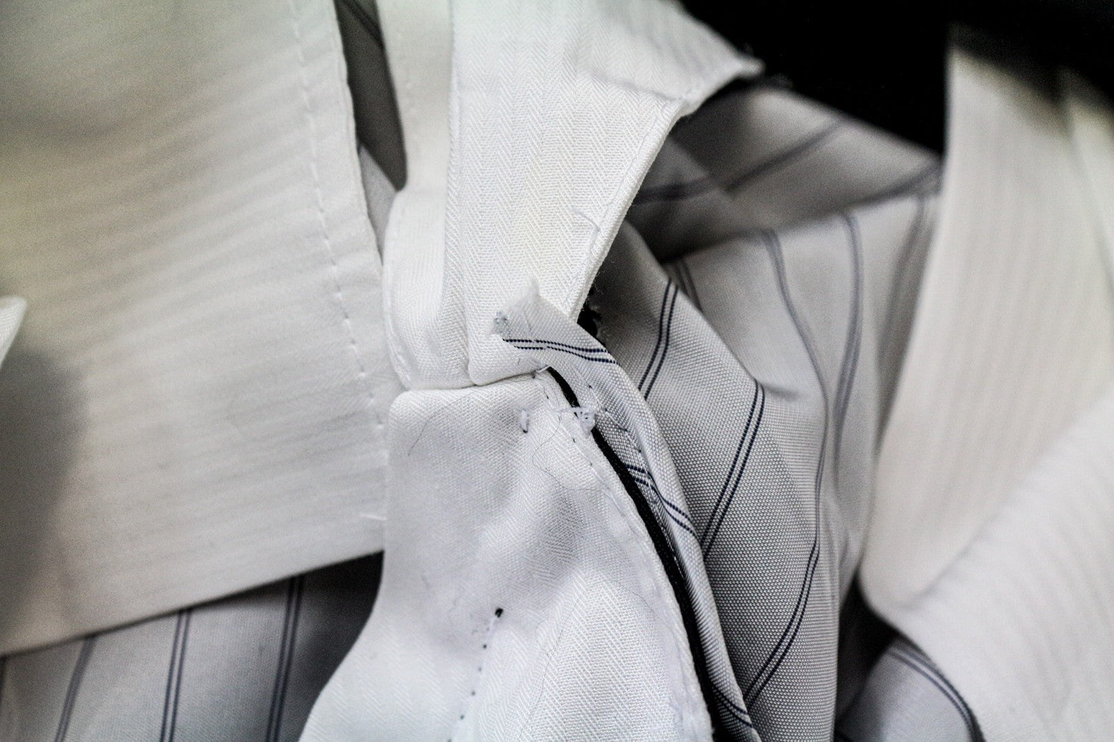 SUITSUPPLY Ferrara Men Suit UK38R Blue Slim 2-Piece Wool V-Neck Twill