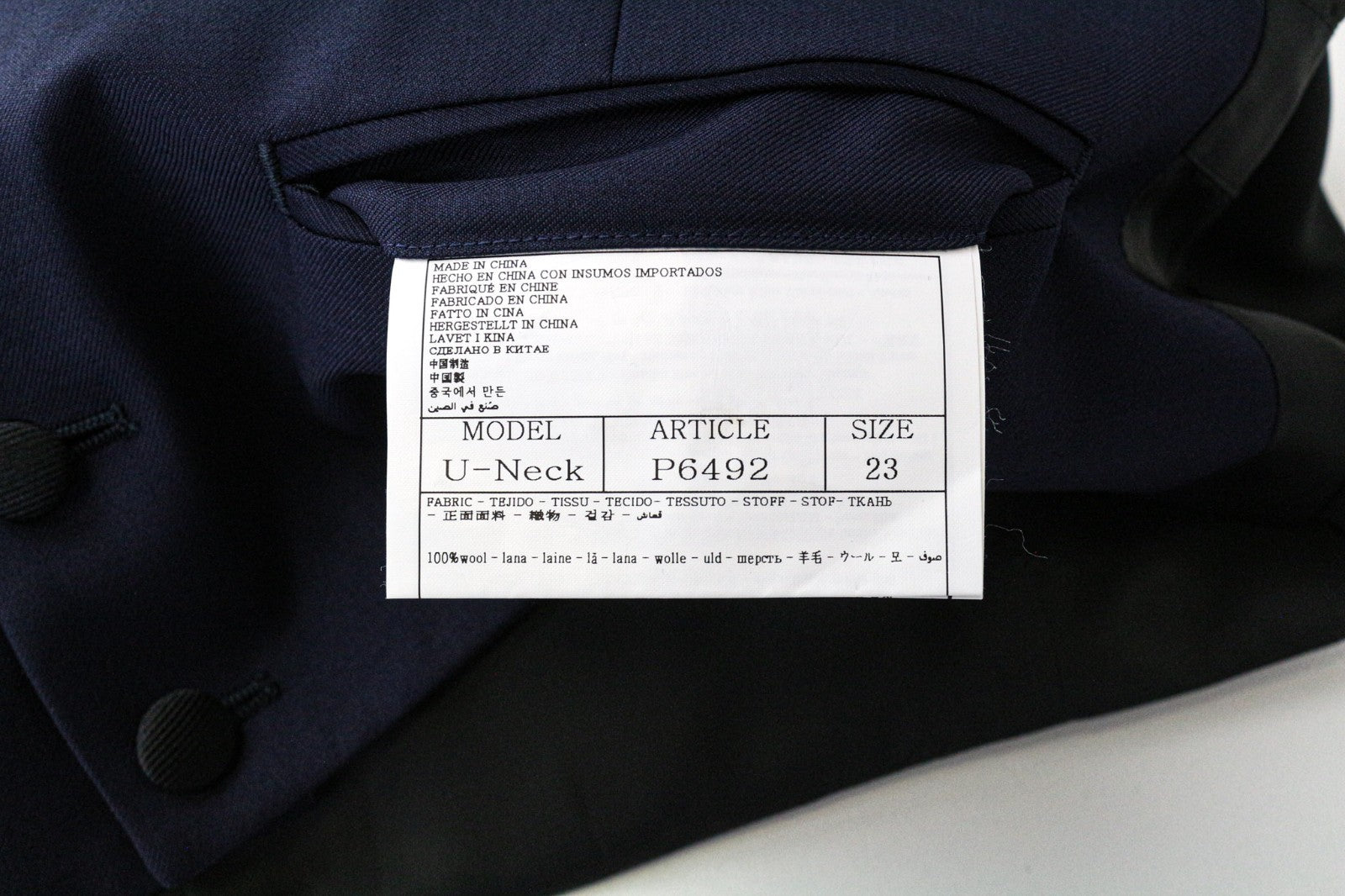 SUITSUPPLY U-Neck Men Suit UK36S Navy Slim 2-Piece Wool Tuxedo Classic