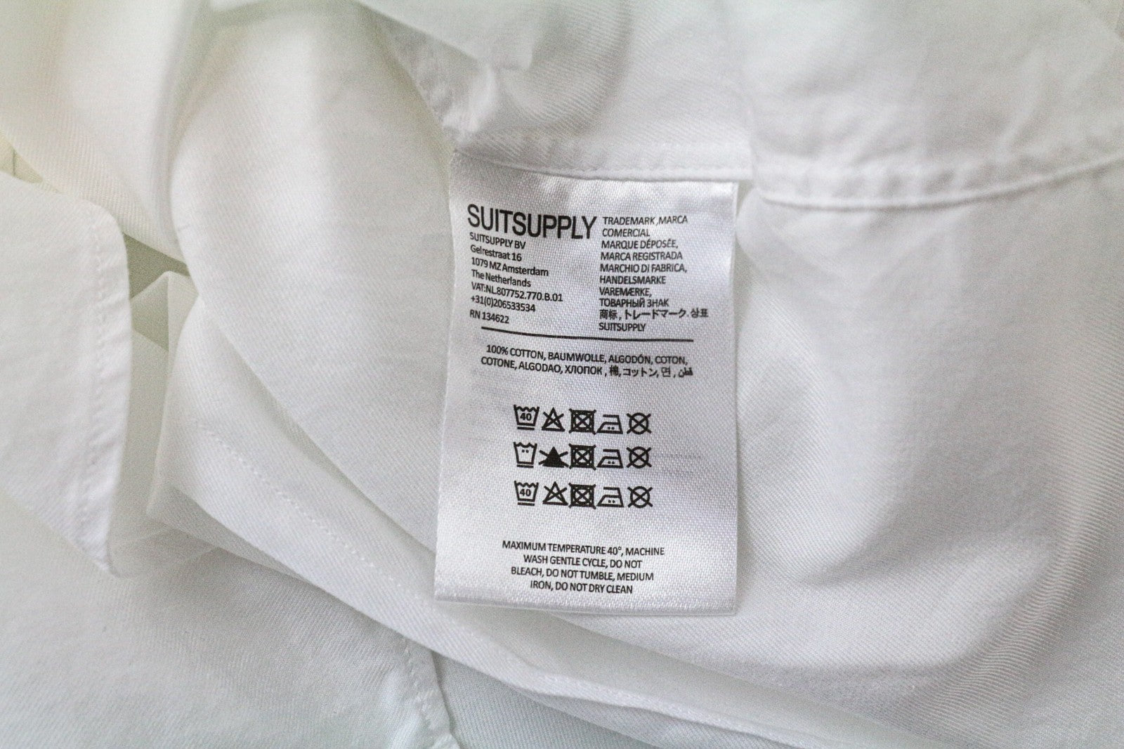 SUITSUPPLY vyriški oficialūs marškiniai 40/15 3/4 ypač ploni balti iškirpti marškiniai su sagomis 