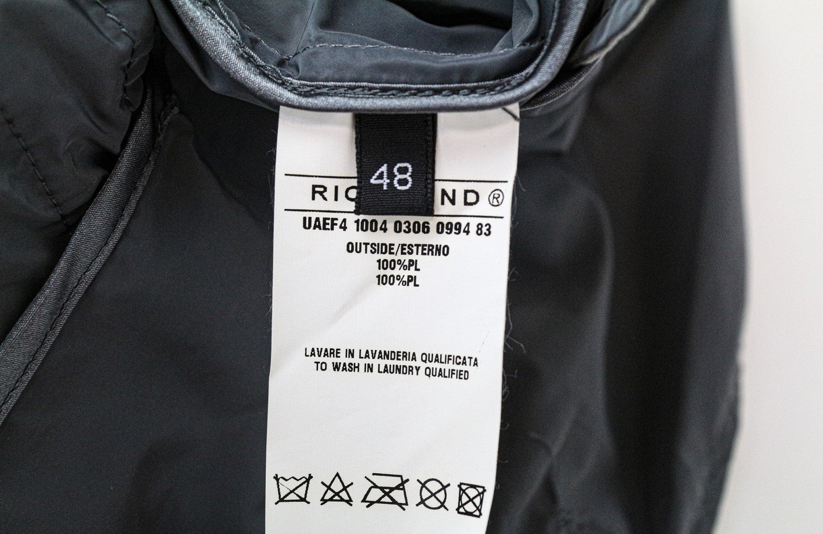 RICHMOND vyriškas švarkas 48 pilkas, lengvas, vienaeilis, be pamušalo 