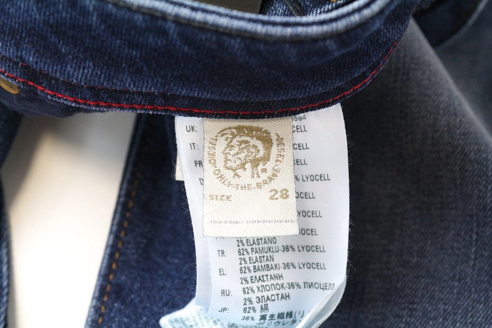 DIESEL Buster 084NS vyriški džinsai W28/L32 Slim Tapered, skalbtos mėlynos spalvos, tamprūs 