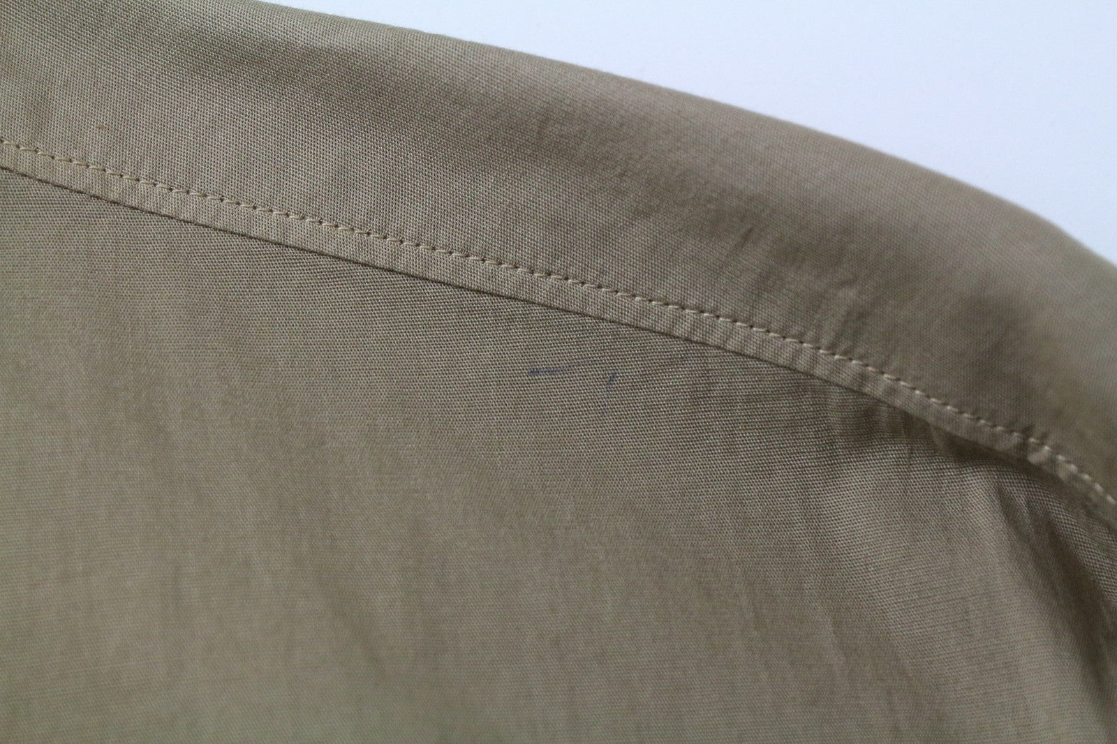 RICHMOND vyriški marškinėliai šviesiai rudi, tamprūs medvilniniai, ilgomis rankovėmis, su sagomis, L dydžio 