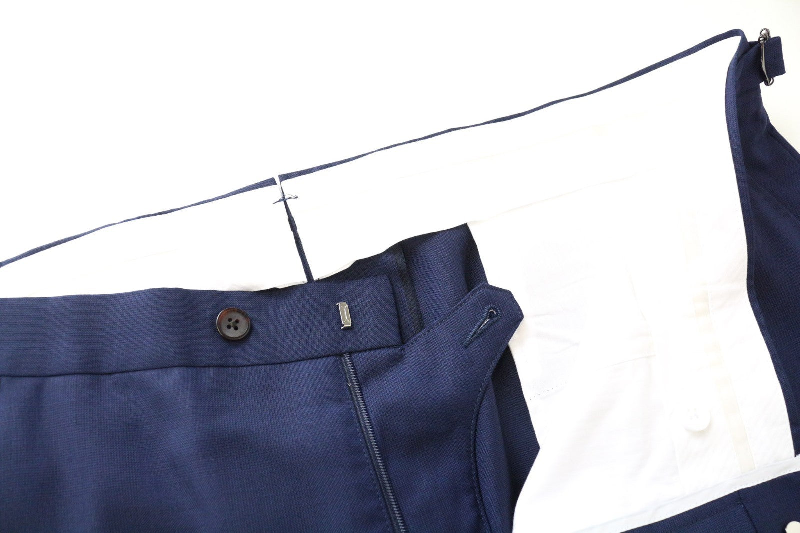 SUITSUPPLY Brescia vyriškos kelnės UK42R mėlynos vilnonės klostuotos kelnės su reguliuojamais dydžiais 