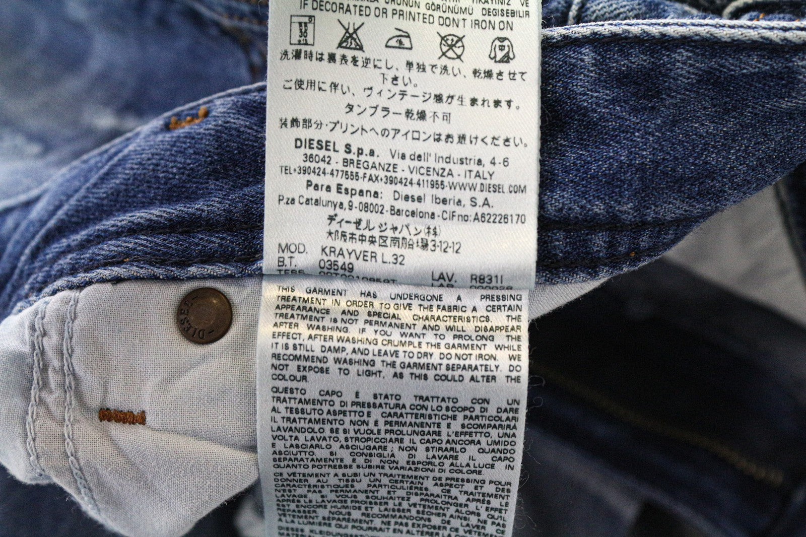 DIESEL Krayver R831I vyriški džinsai W28/L32 Slim Carrot Ripped Blue Cotton Jeans 