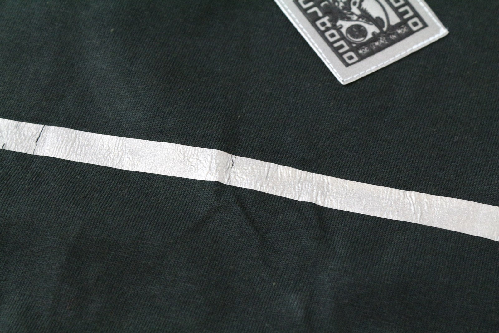 TUCANO URBANO T-TU moteriški marškinėliai ilgomis rankovėmis, juodi, XS dydžio, medvilniniai, su V formos iškirpte. 