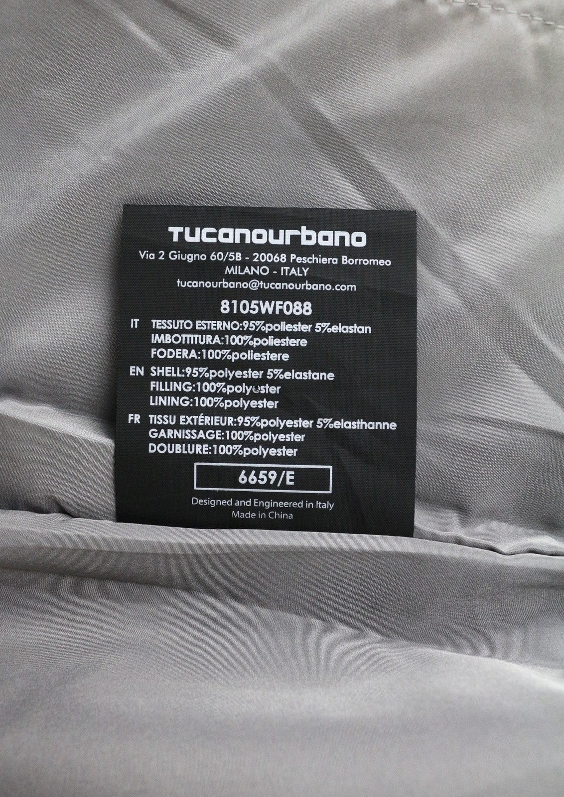 TUCANO URBANO Wilma moteriška striukė, tamsiai mėlyna, tampri, vandeniui atspari, 36 dydžio 