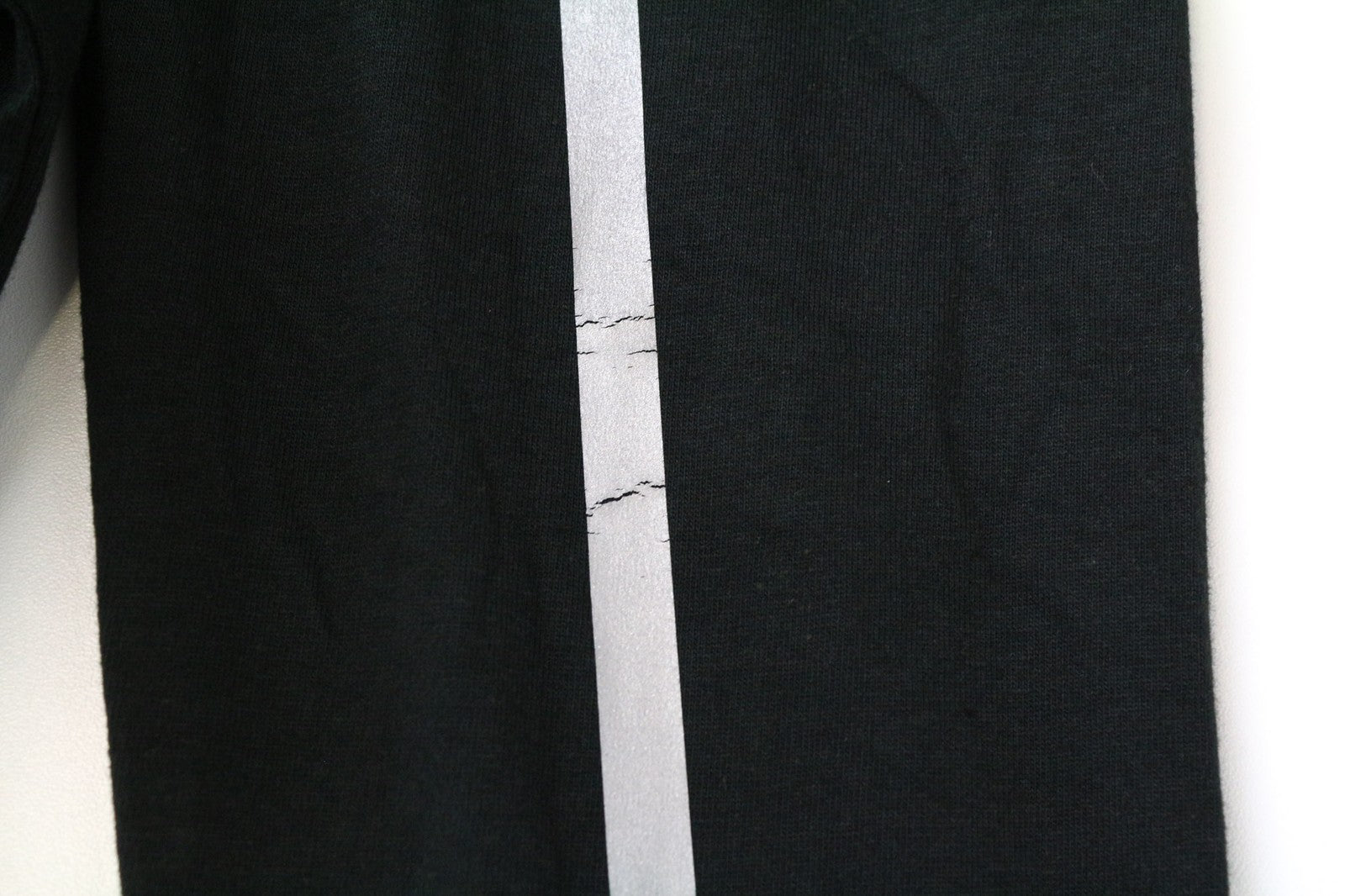 TUCANO URBANO T-TU moteriški marškinėliai su V formos iškirpte ir ilgomis rankovėmis, juodi. 