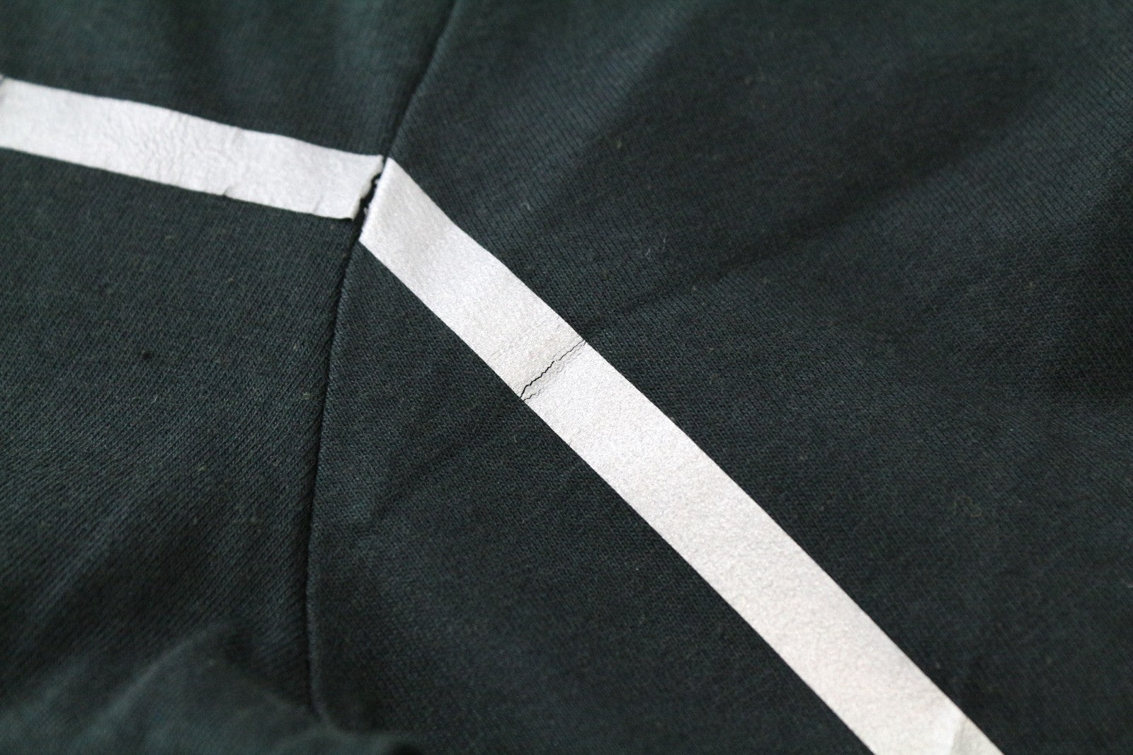 TUCANO URBANO T-TU moteriški marškinėliai M, juodi, ploni, ilgomis rankovėmis, V formos iškirpte 