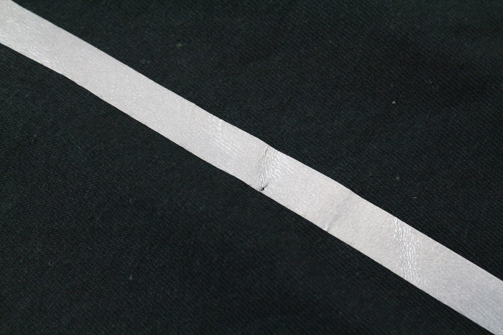 TUCANO URBANO T-TU moteriški marškinėliai M, juodi, ploni, ilgomis rankovėmis, V formos iškirpte 