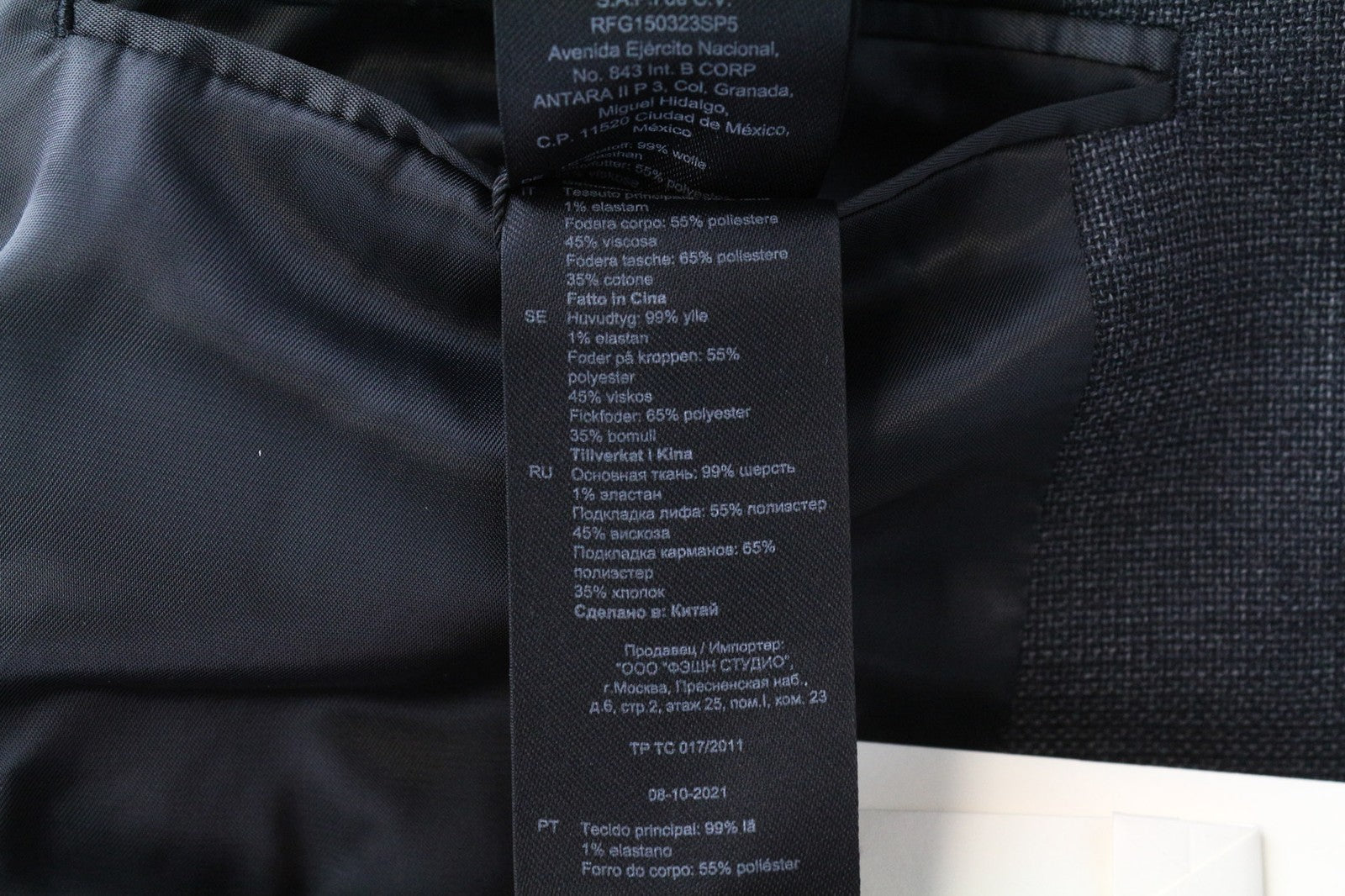 SANDRO vyriškas švarkas 52 pilkas, vilnonis, tamprus pamušalas, klasikinis, vienaeilis, rekomenduojama mažmeninė kaina – 395 € 