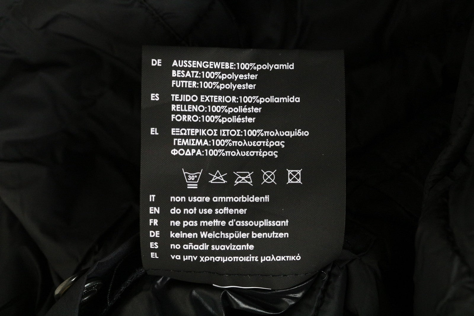 TUCANO URBANO Hide Park vyriška striukė EU42 juoda 2in1 vandeniui atspari nuimama pamušalo dalis 