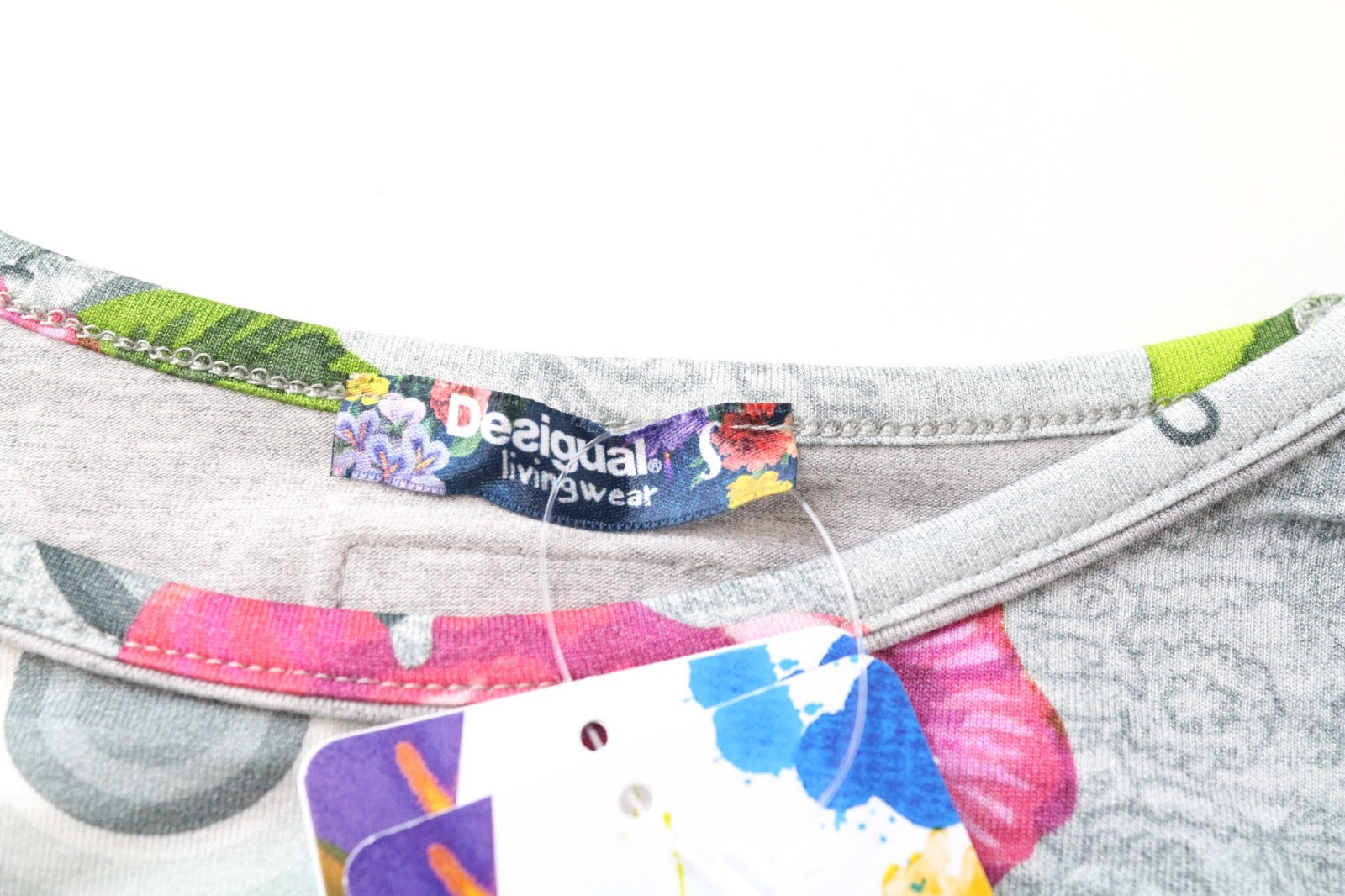 DESIGUAL Livingwear moteriška suknelė S pilka, tampri, mandalų raštais, gėlių raštais 
