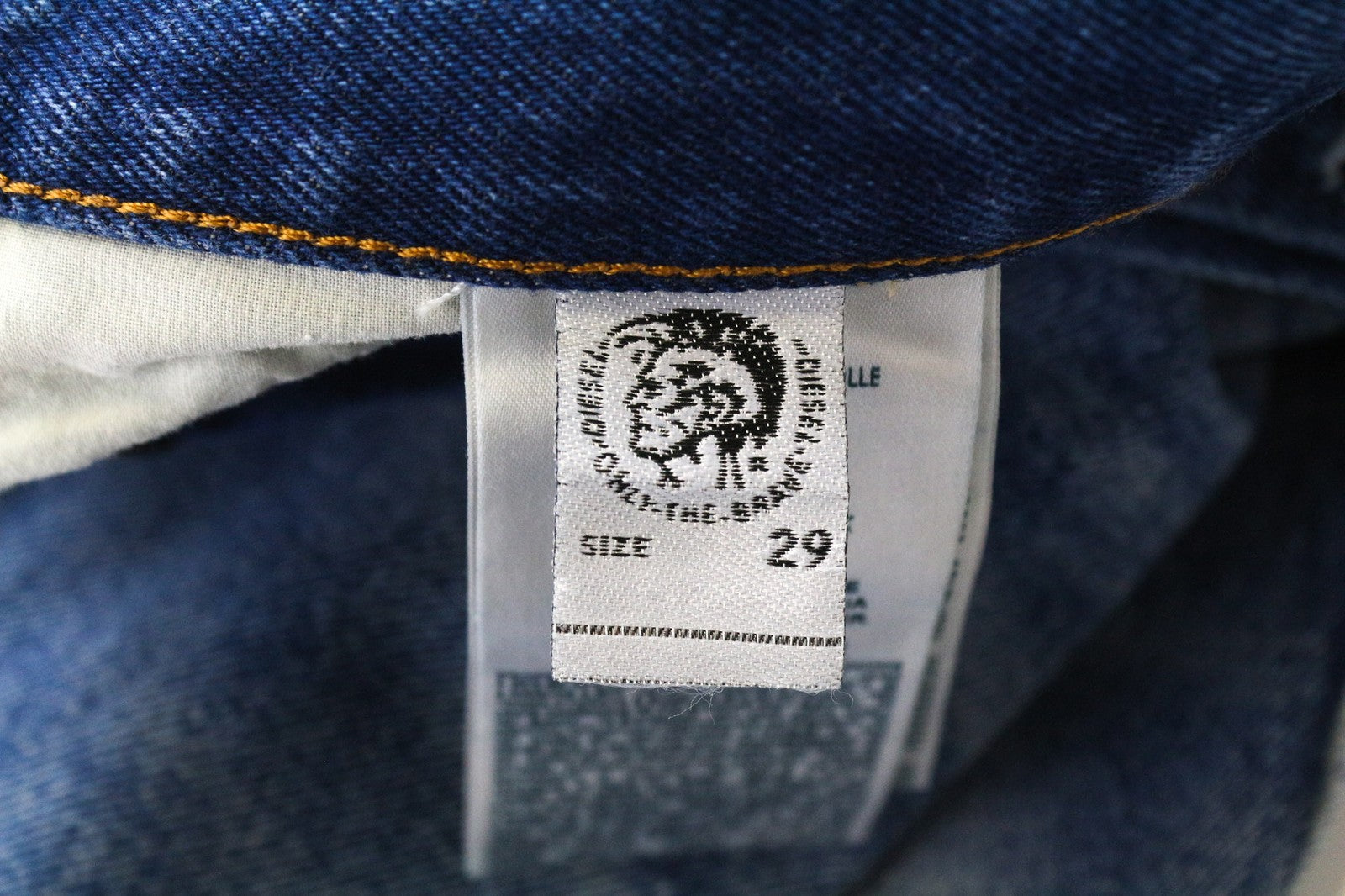 DIESEL D-Aygle 0076Y vyriški džinsai W29/L30 skalbtos medvilnės mėlynos siaurėjančios kelnės 